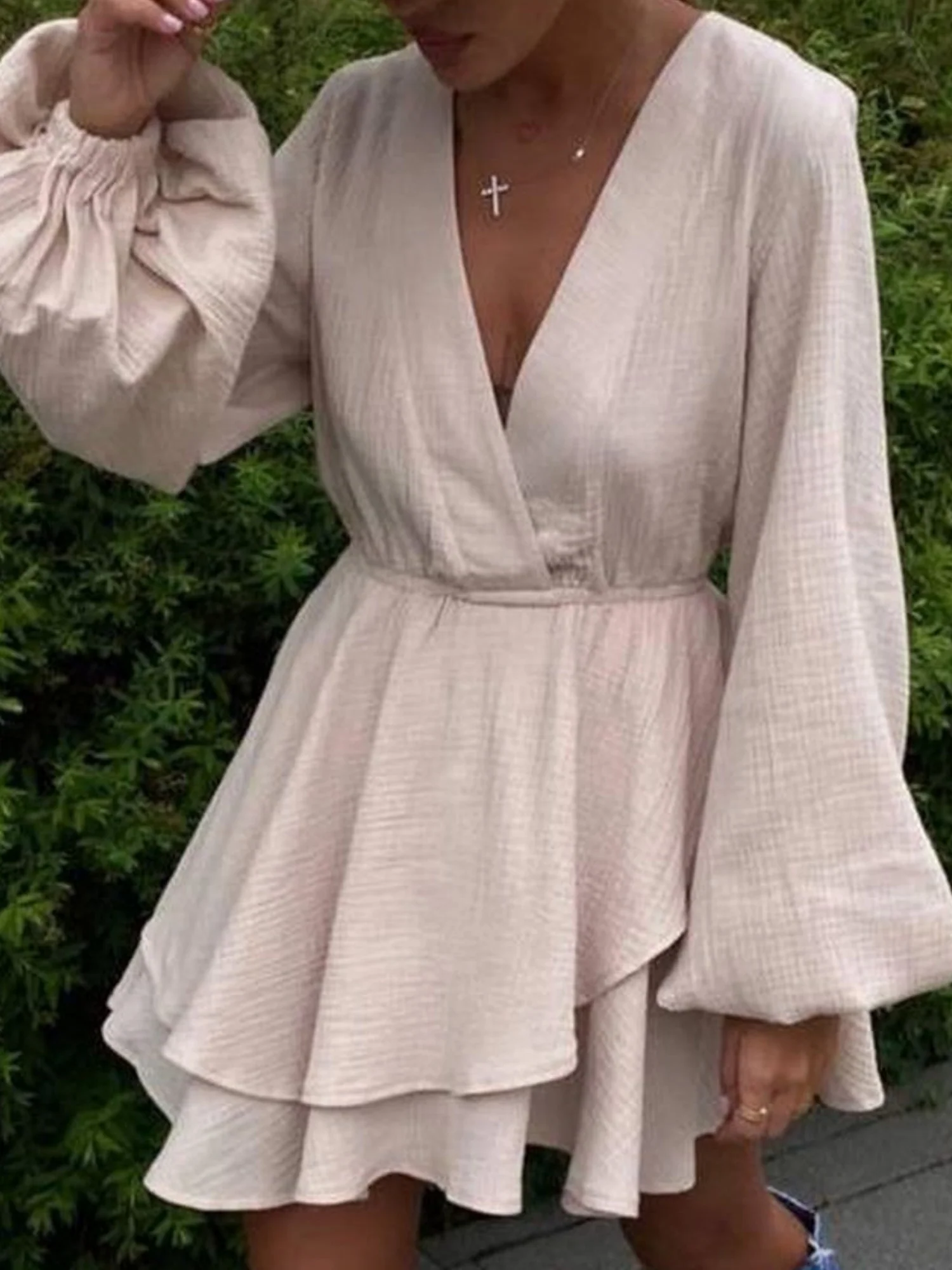 Chiffon V-neck Balloon Sleeve Sweet Mini&Short Dresses - Image 2