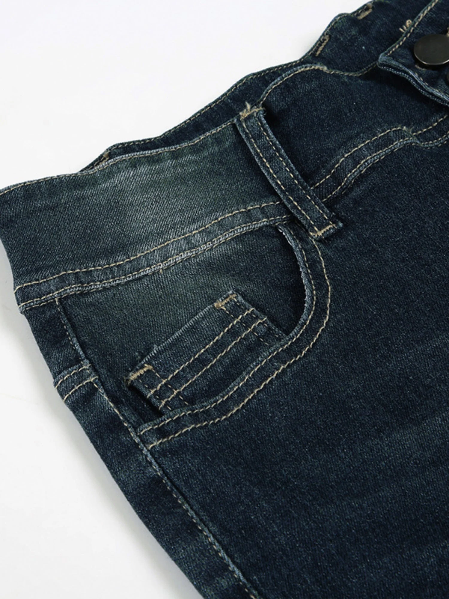 Low-rise Wash Water Bell-bottoms Jeans - Image 6