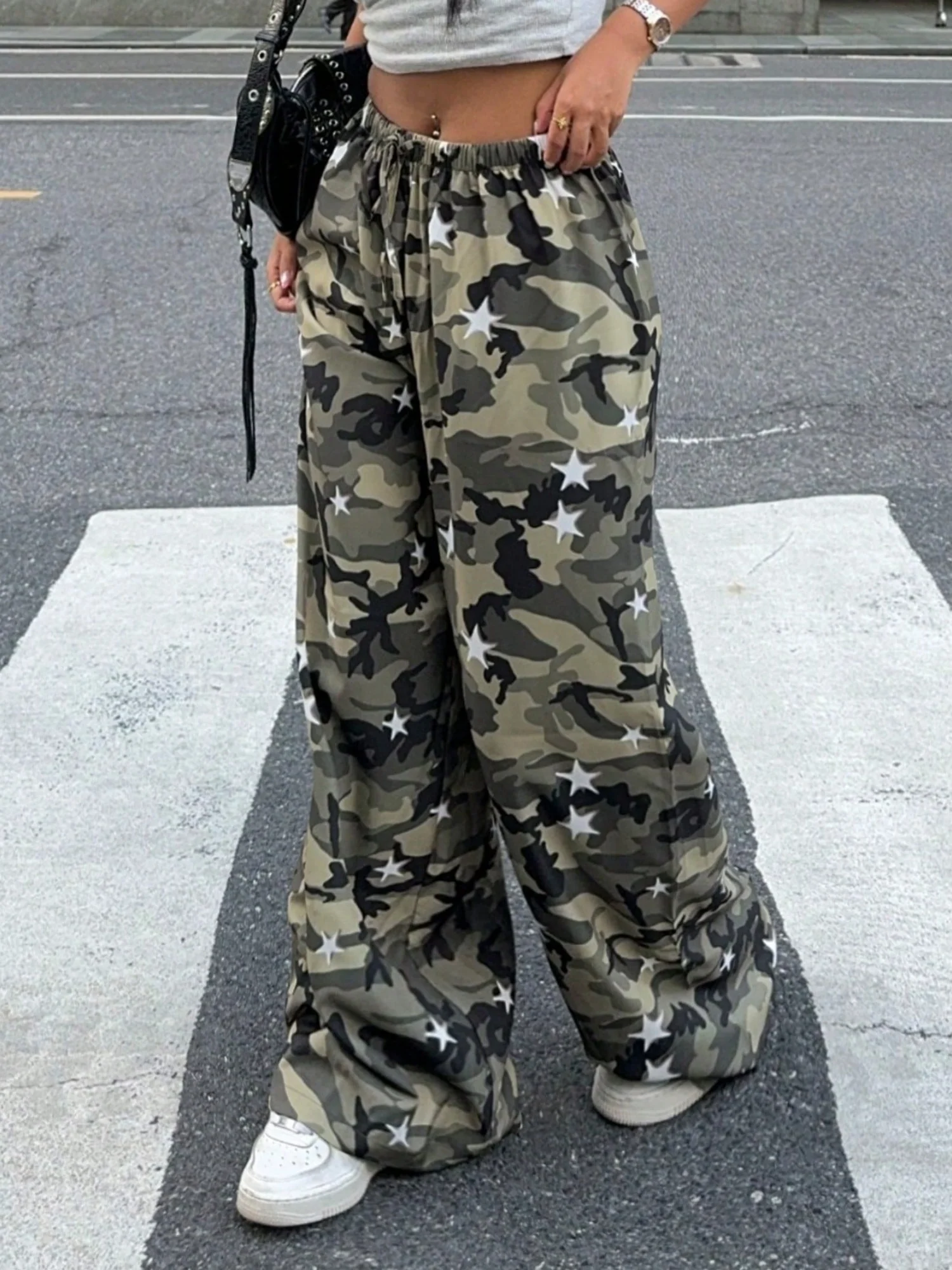 Camouflage Elastic Waistband Lace Up Pants - Image 4