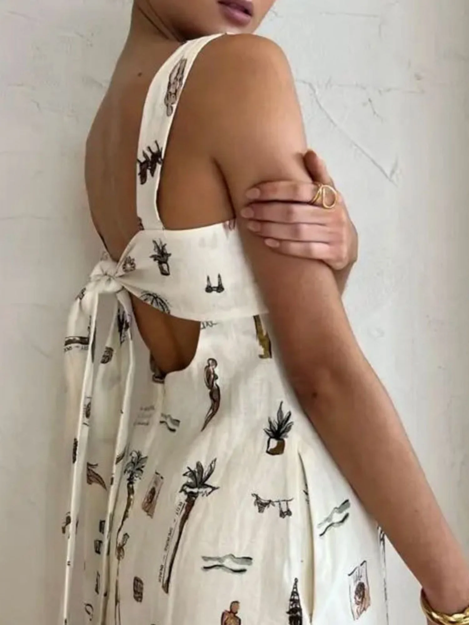 Printed Backless Halter Top Maxi Dresses - Image 4