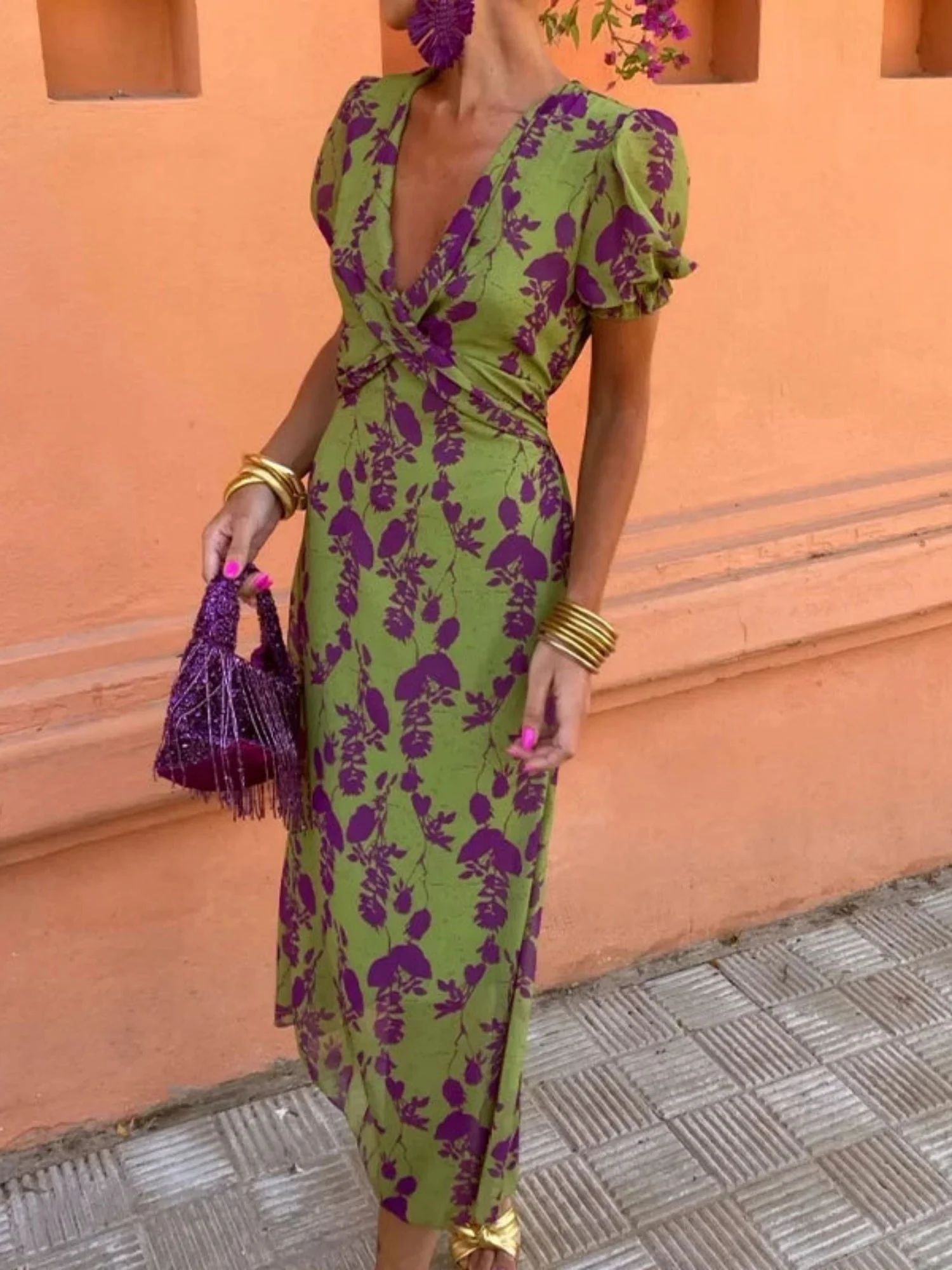 Floral Print V-neck Short Sleeve Pleated Maxi Dresses - Image 2