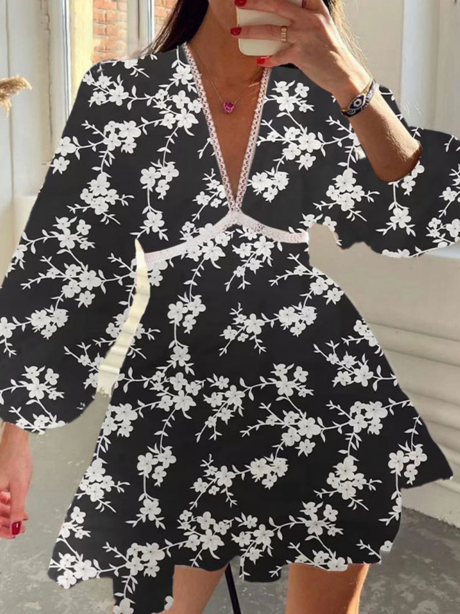 Floral Lace Deep V-neck Waist Puff Sleeve Sweet Mini&Short Dresses - Image 7
