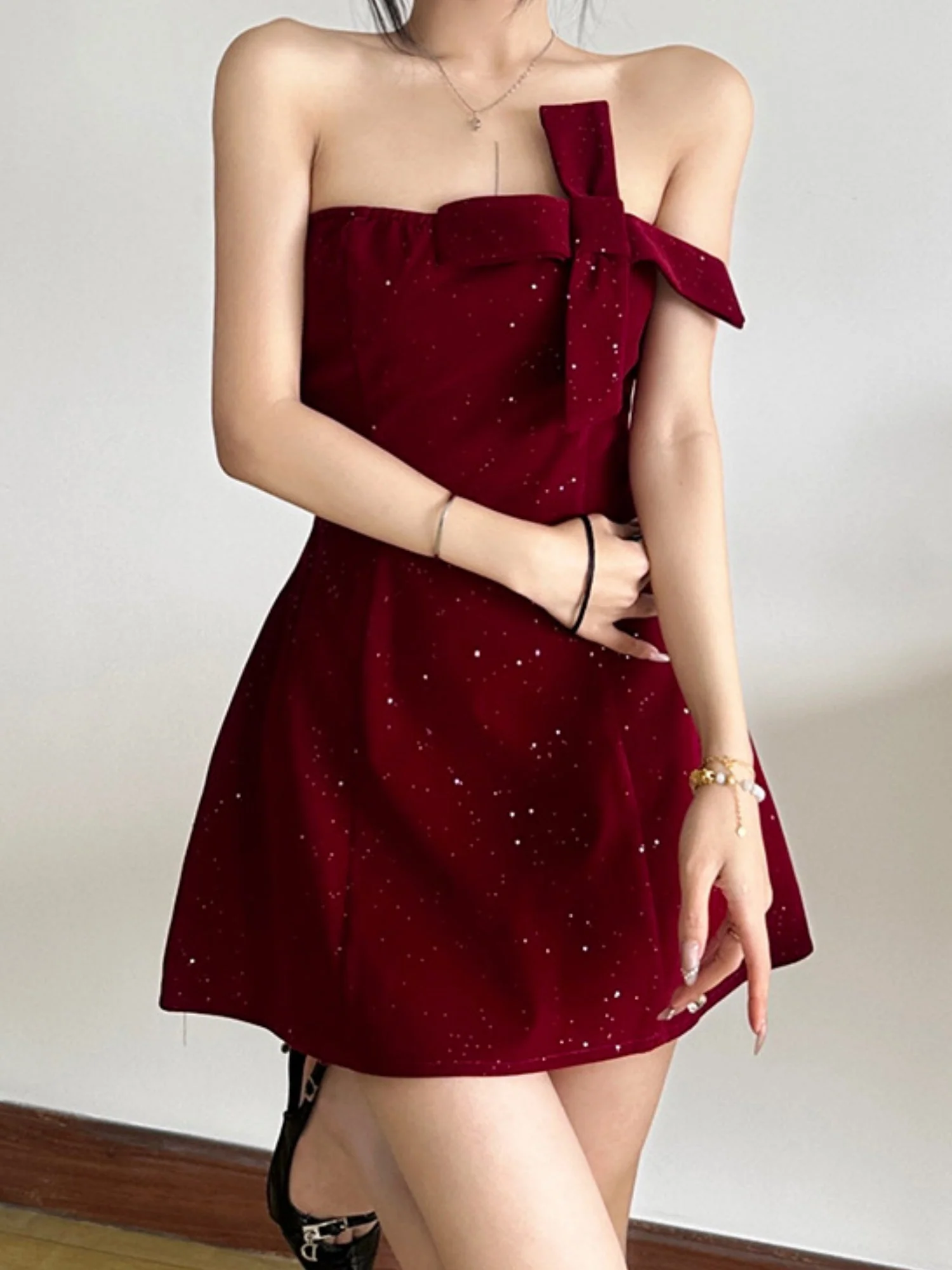 Sequins Backless Strapless Top Bow Zipper Mini&Short Dresses - Image 3