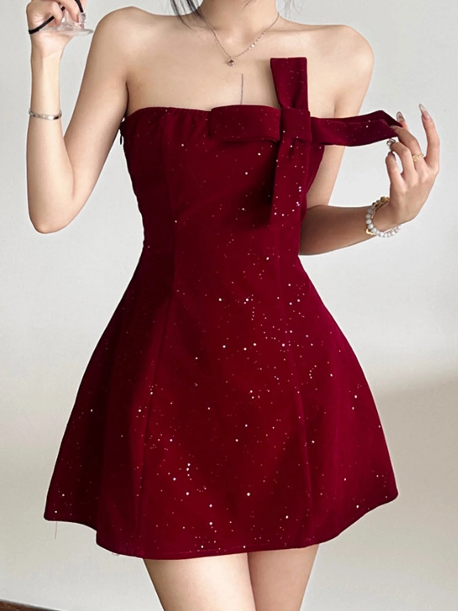 Sequins Backless Strapless Top Bow Zipper Mini&Short Dresses - Image 4