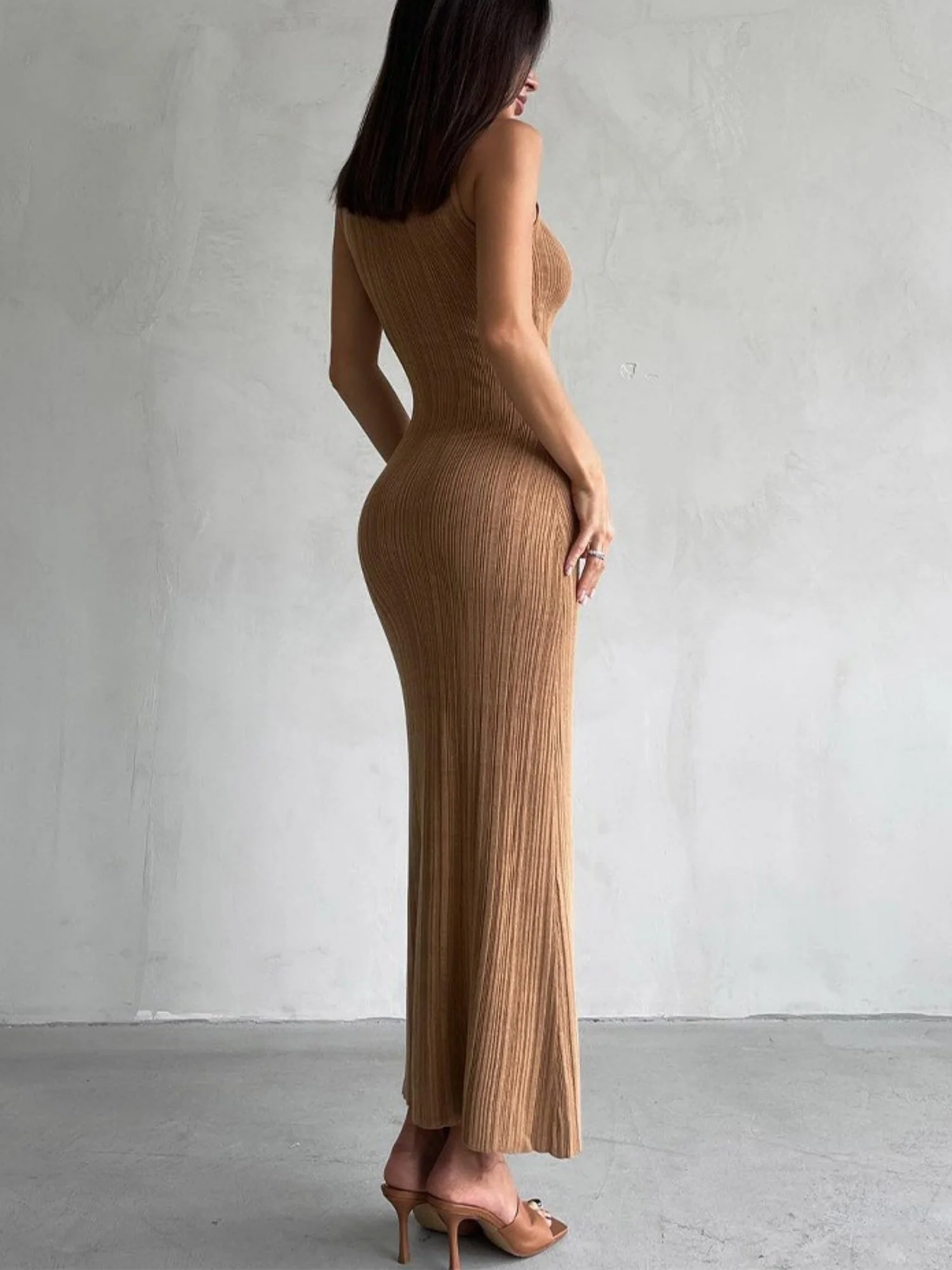 High Neck Sleeveless Bodycon Knitted Midi Dress Elegant French Dress - Image 2
