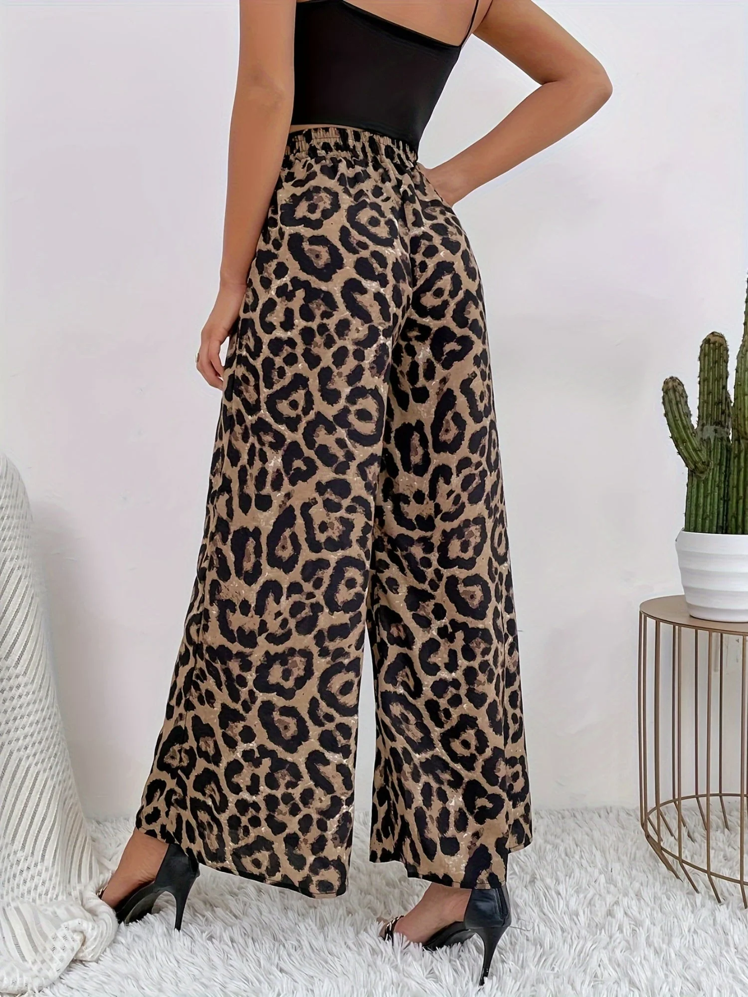 Leopard Print Elastic Waist Draped Loose Casual Wide Trousers - Image 3