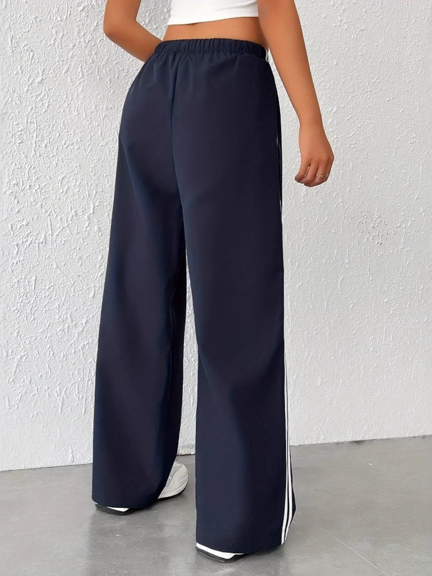 Side Stripes Elastic Waist Drawstring High Waist Casual Straight-leg Sports Trousers - Image 2
