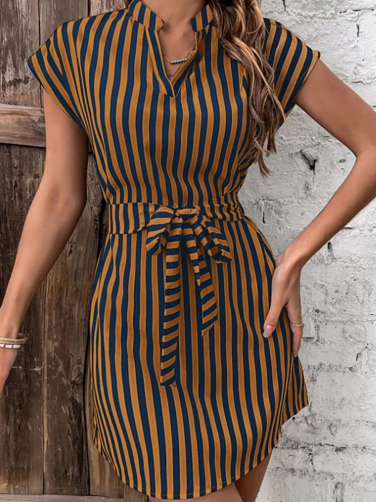 Sleeveless Striped Tie-waist Short Dress - Image 10
