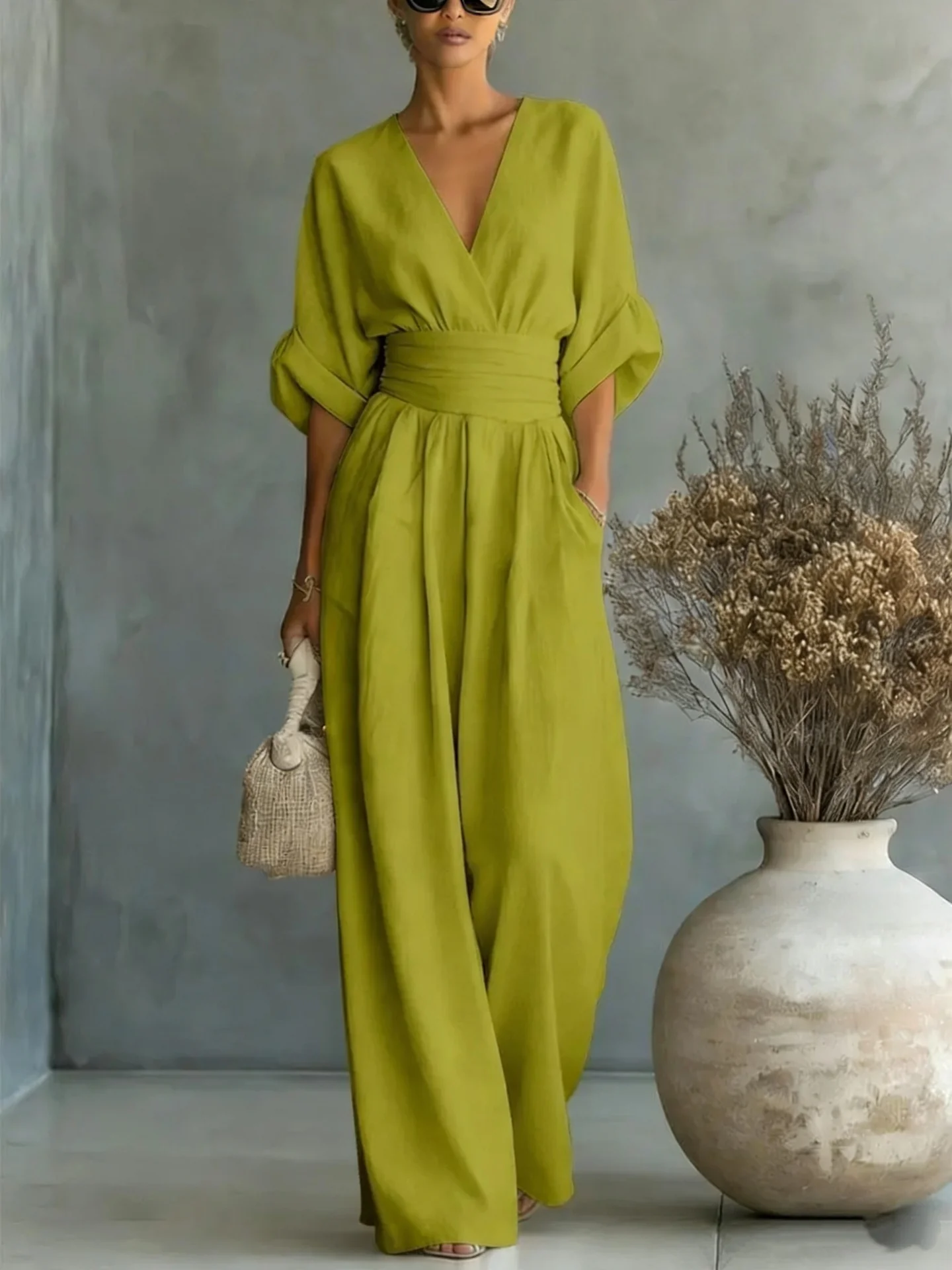 Waist-cinching V-neck Elegant Women's Jumpsuit - Image 5