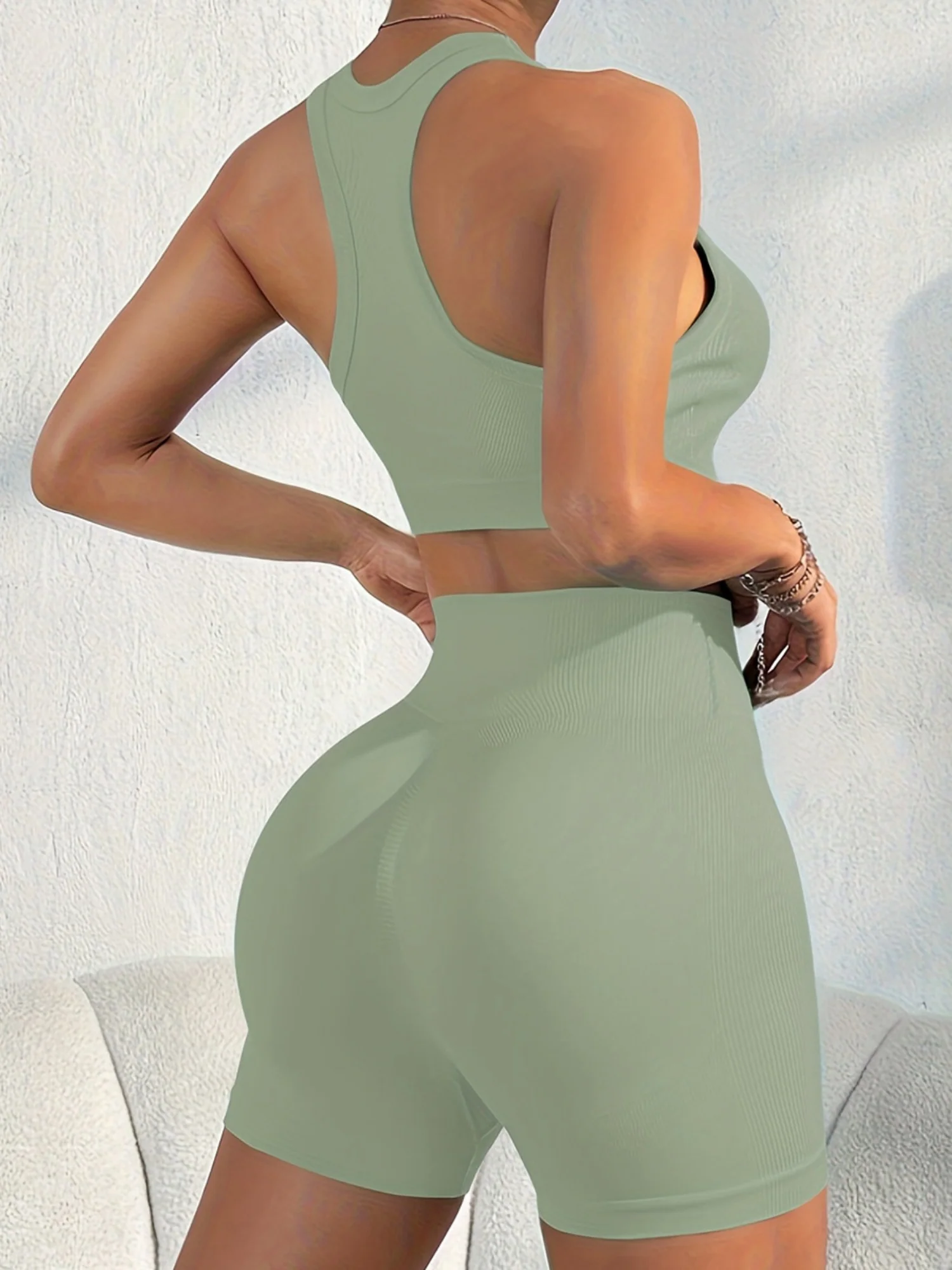 Cross-back Beauty Seamless Bra Hip-lifting Shorts Fitness Workout Set - Image 3
