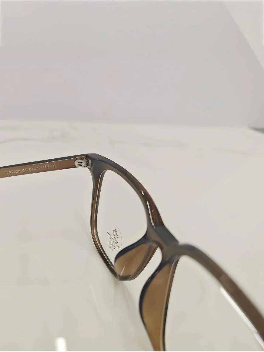 Solid Color Eyeglasses - Image 9