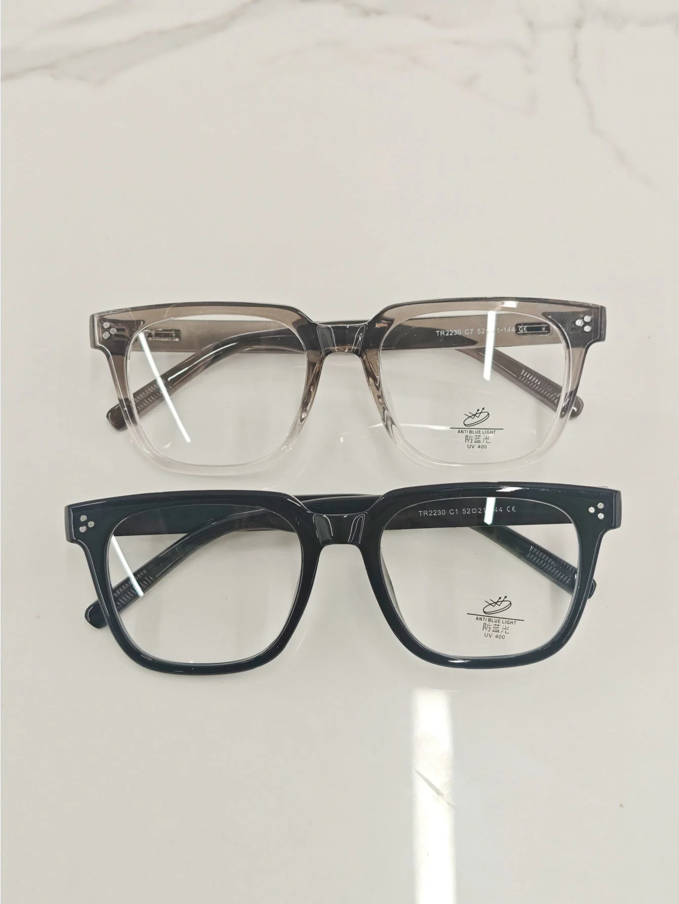 Solid Color Semi-transparent Eyeglasses - Image 5