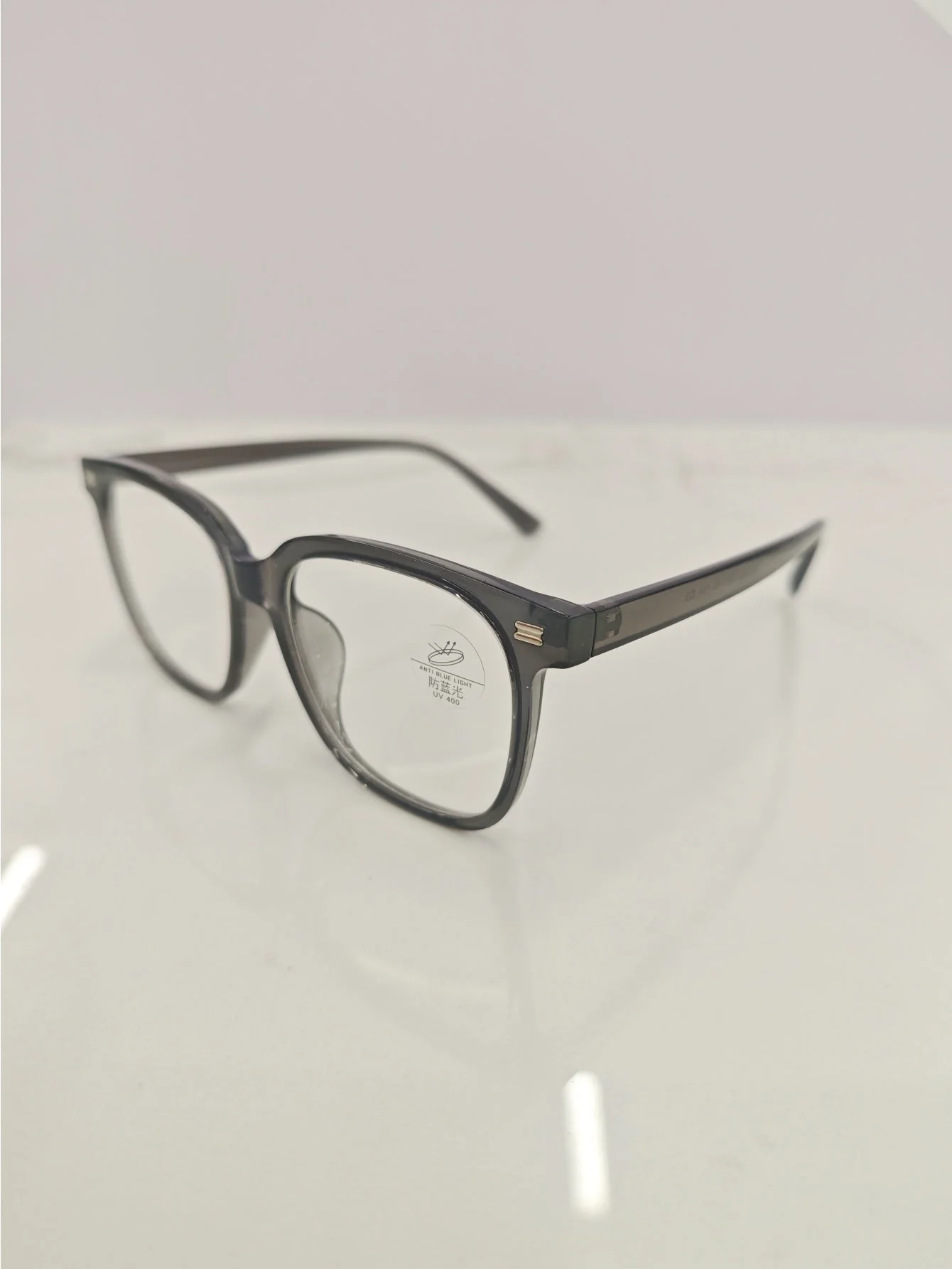 Solid Color Semi-transparent Eyeglasses - Image 3