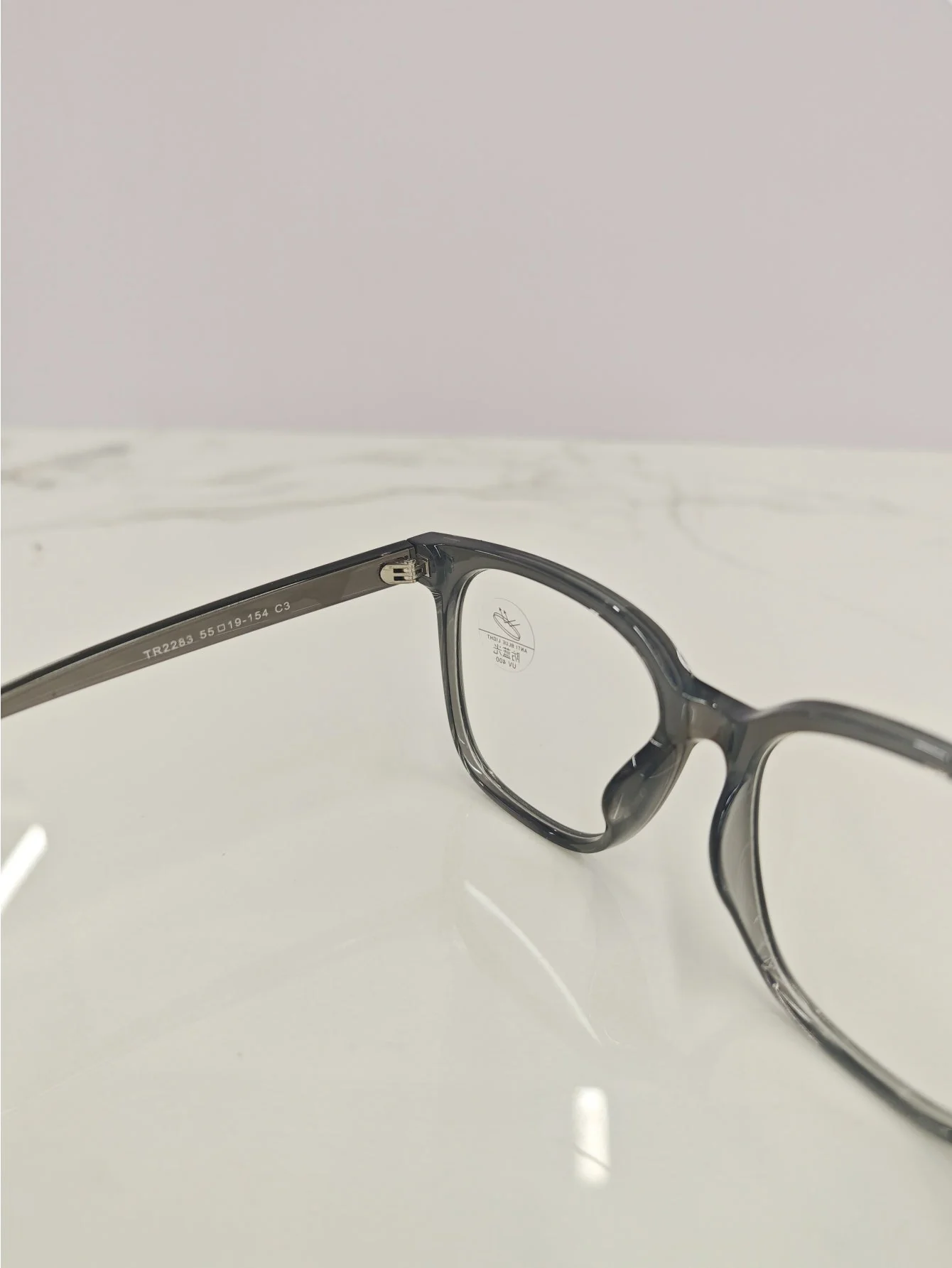 Solid Color Semi-transparent Eyeglasses - Image 4