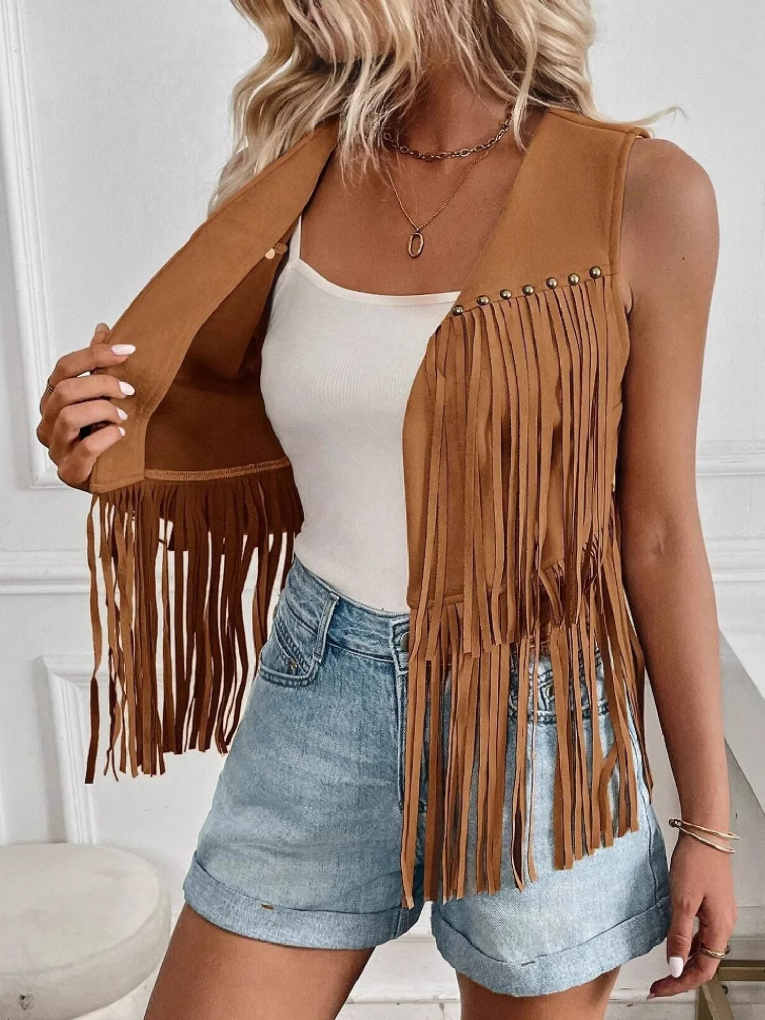 Imitation Suede Tassel Studs Sleeveless Vests - Image 3