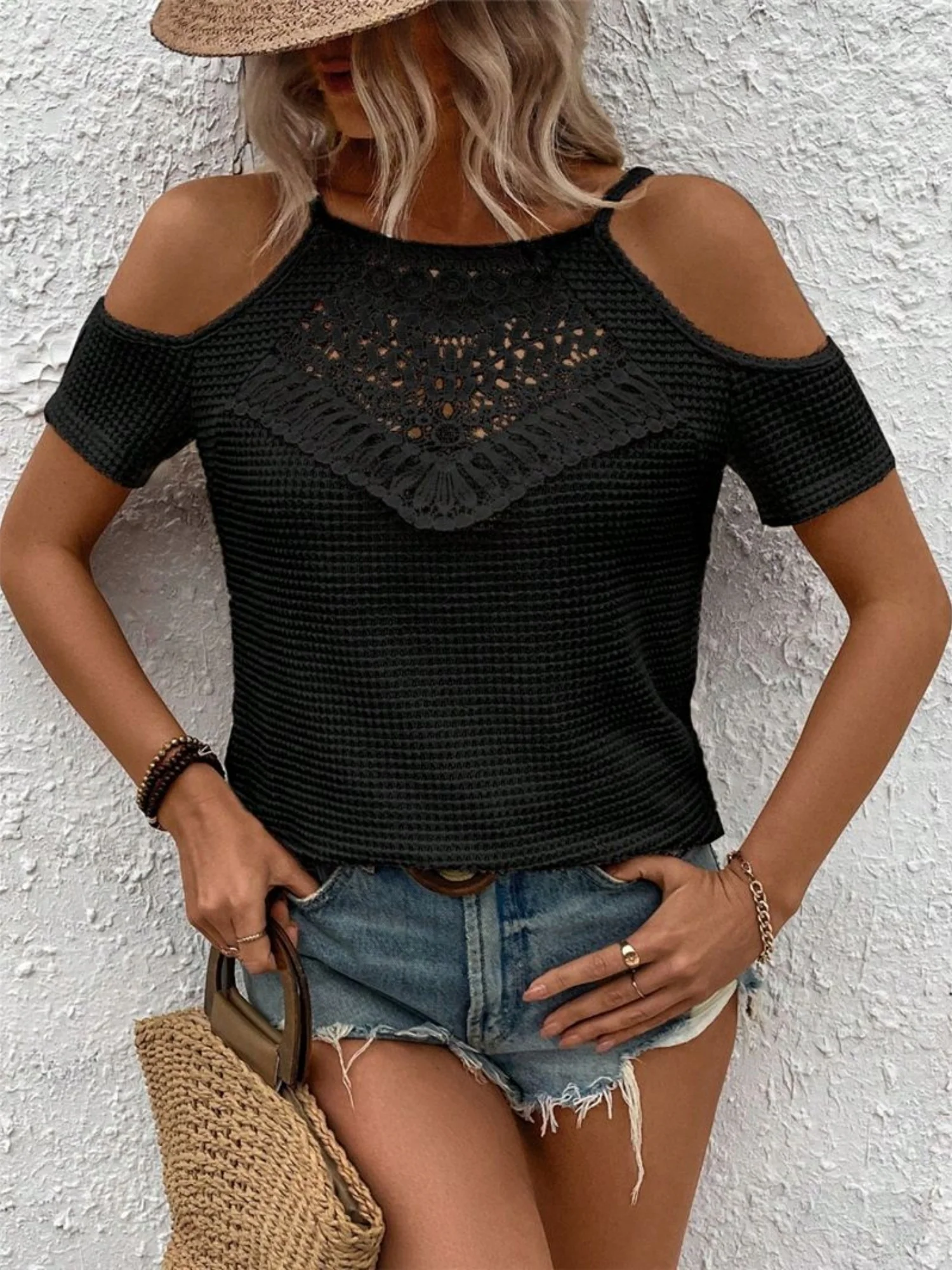 Crochet Splicing Cutout Off-shoulder Knitted T-shirt - Image 6