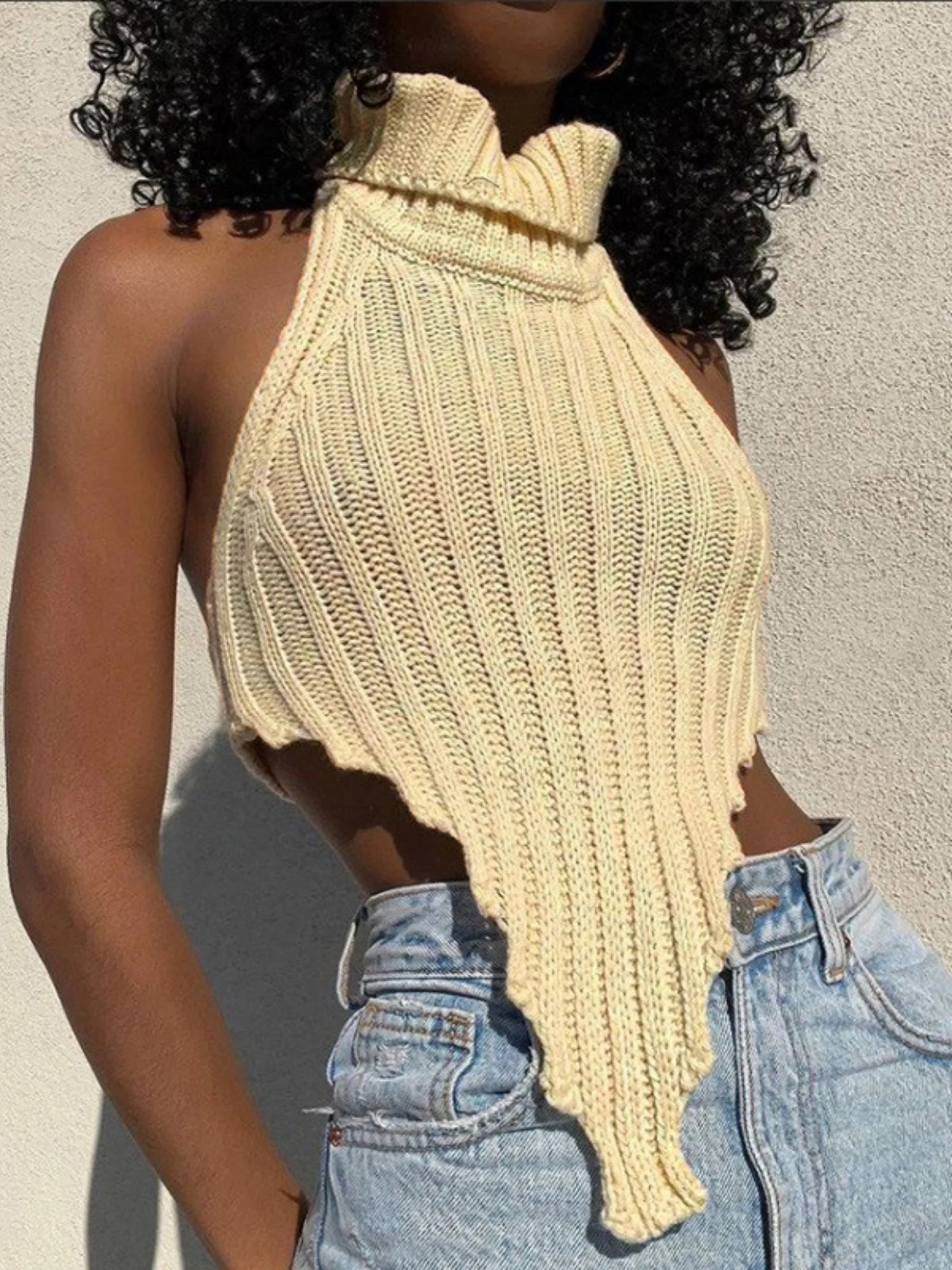 Turtleneck Irregular Hem Knitted Vest - Image 5