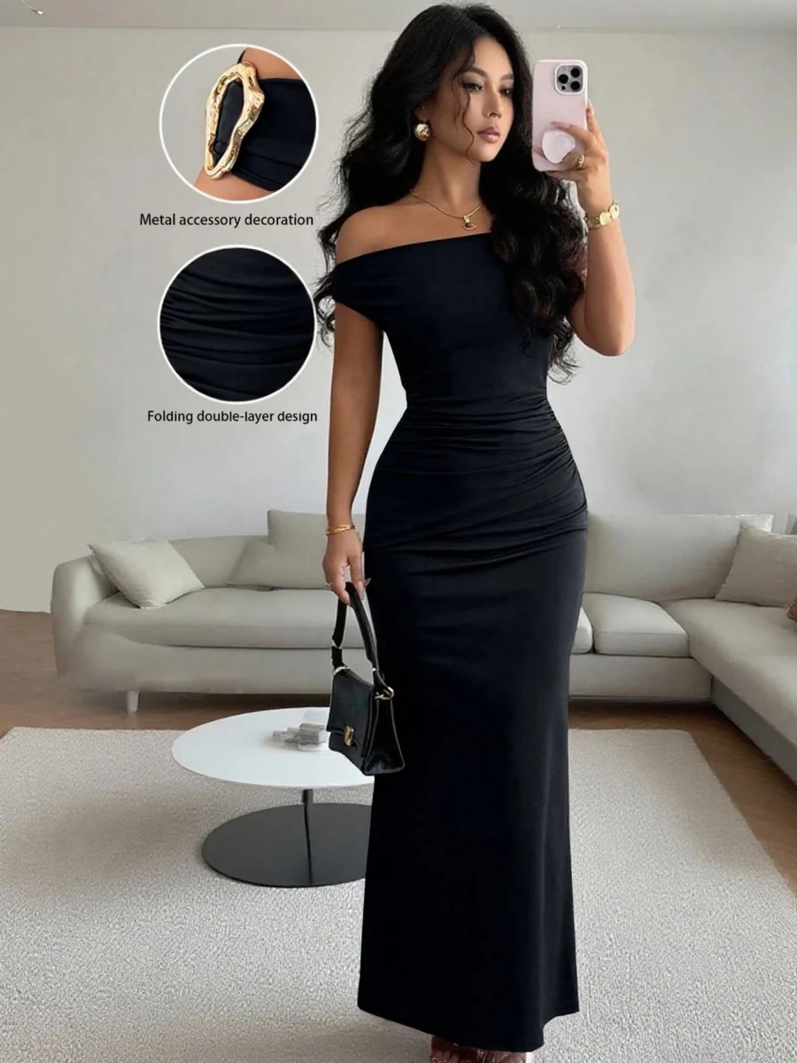 Off-shoulder Off Shoulder Pleated Metal Buckle Maxi Dresses - Image 11