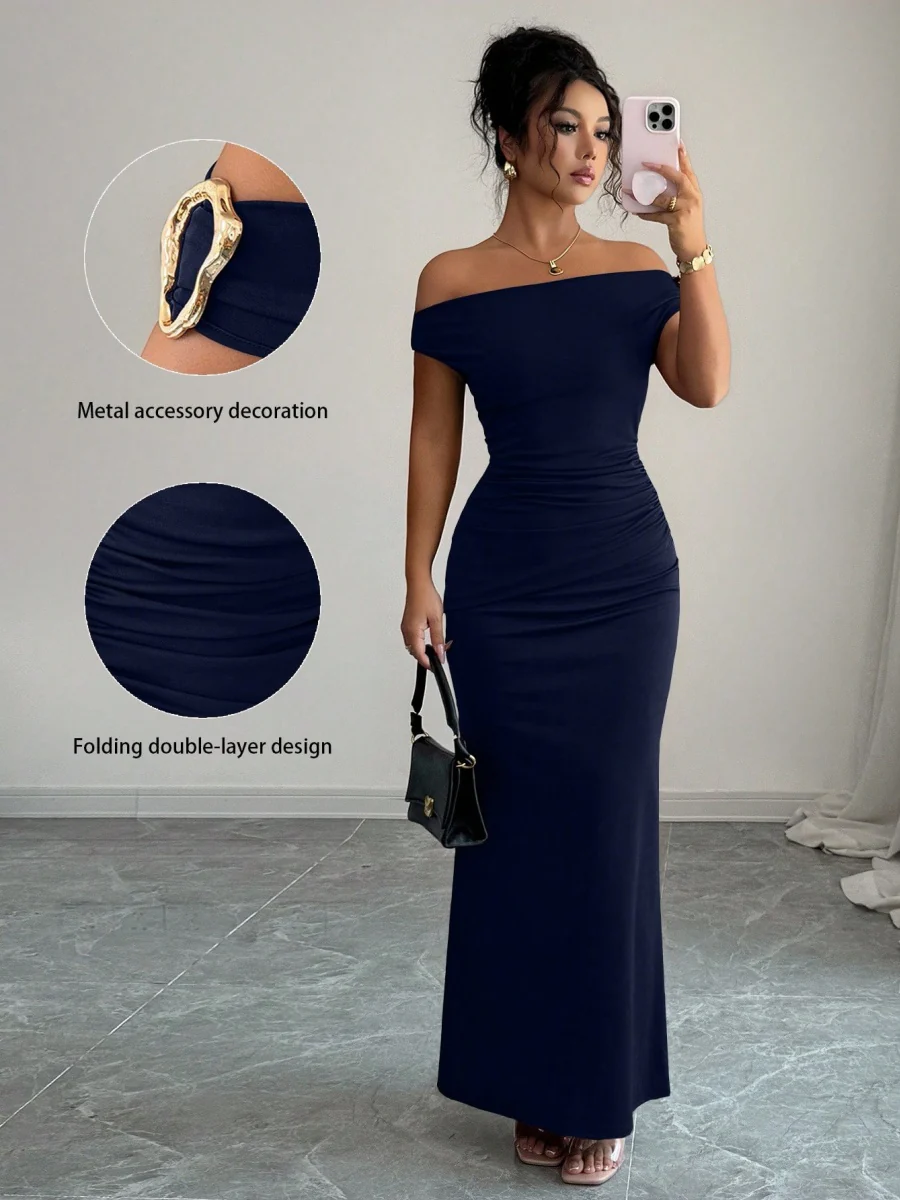 Off-shoulder Off Shoulder Pleated Metal Buckle Maxi Dresses - Image 6