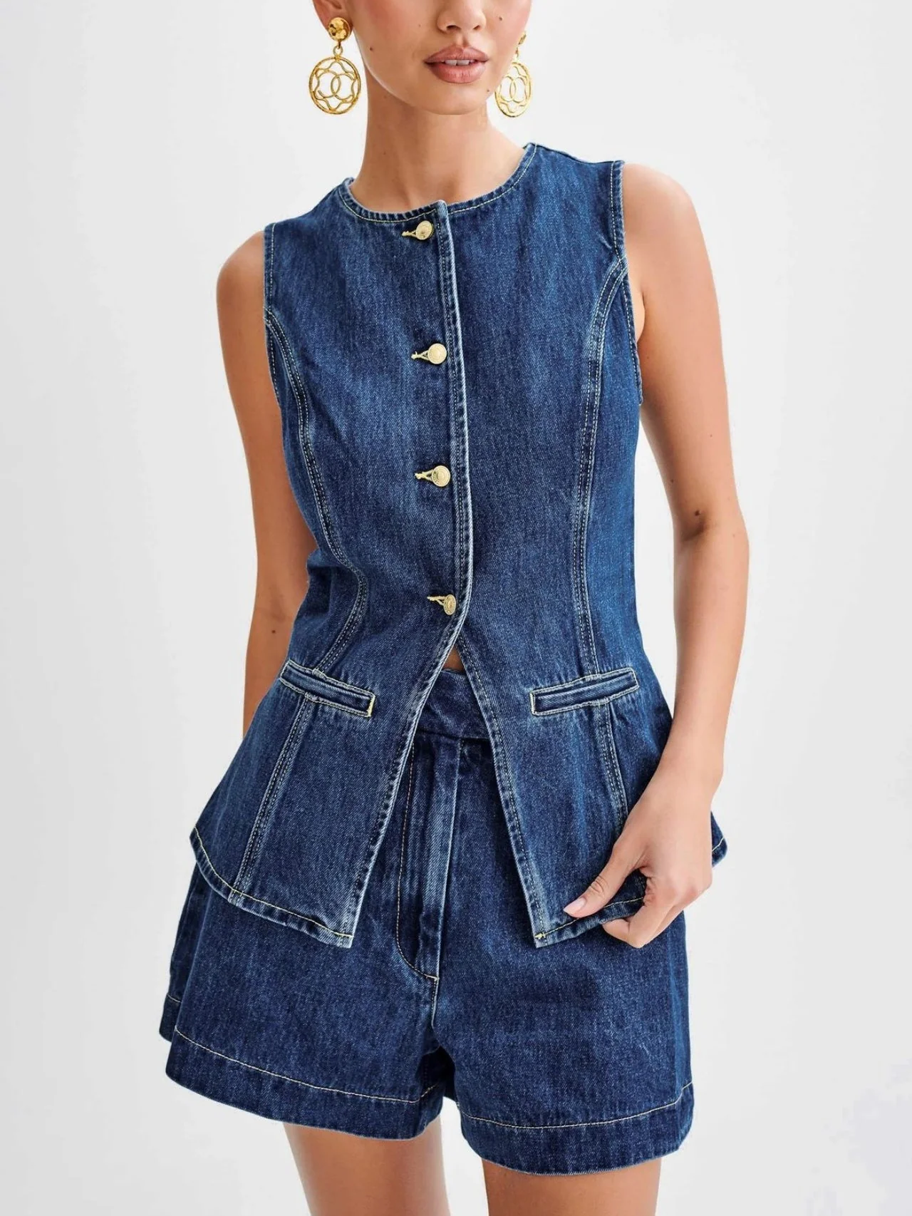 Sleeveless High-waisted Buttons Denim Vest And Shorts 2-piece Sets - Image 4