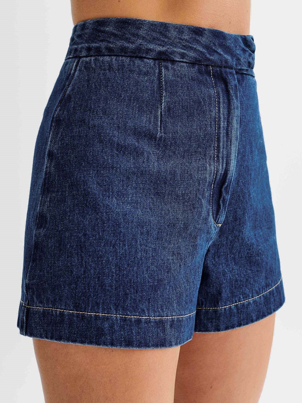 Sleeveless High-waisted Buttons Denim Vest And Shorts 2-piece Sets - Image 6