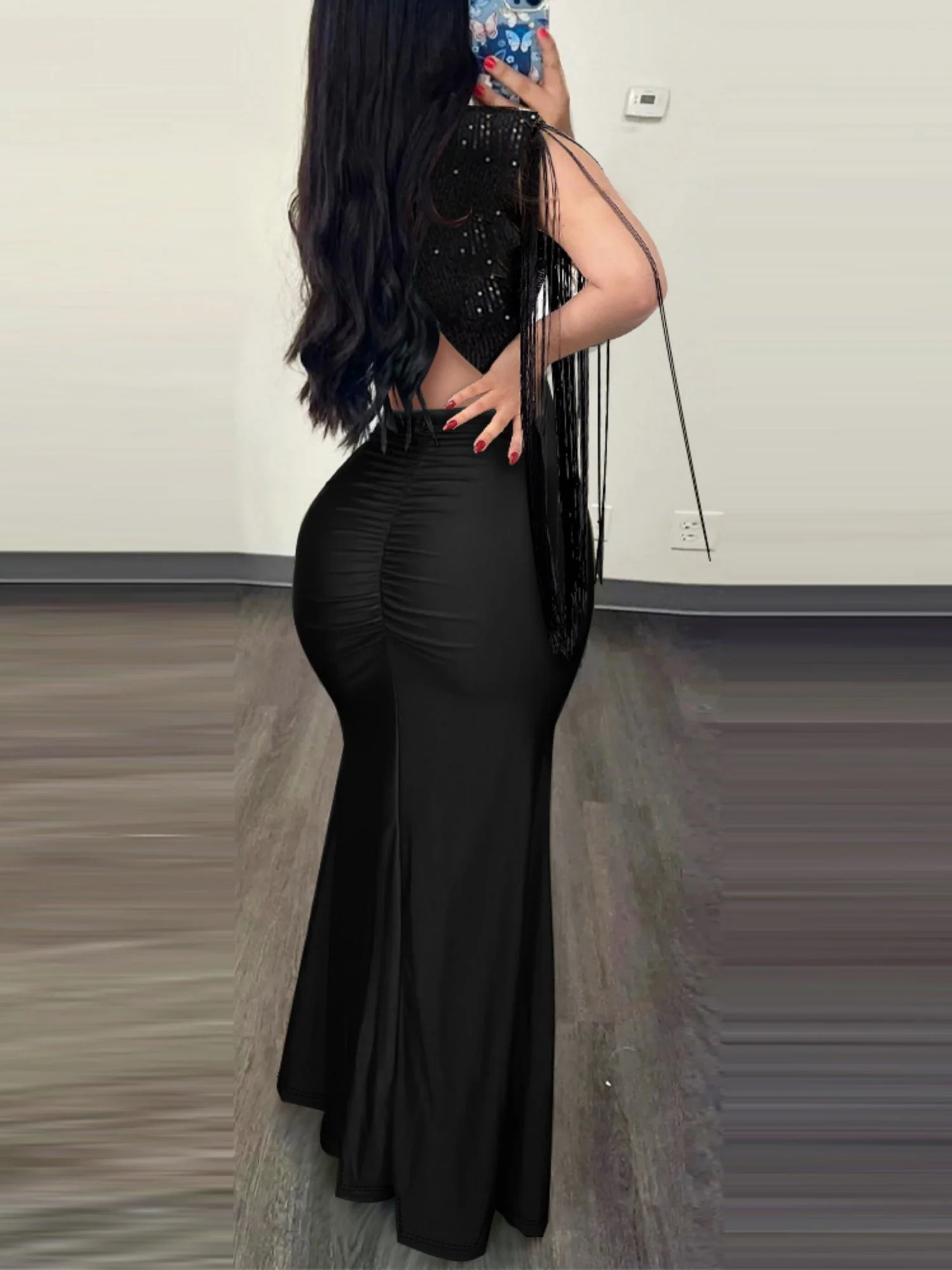 Sequins Bodycon Round Neck Slit Evening Dress Tassel Sleeves Pleated Maxi Dresses - Image 4