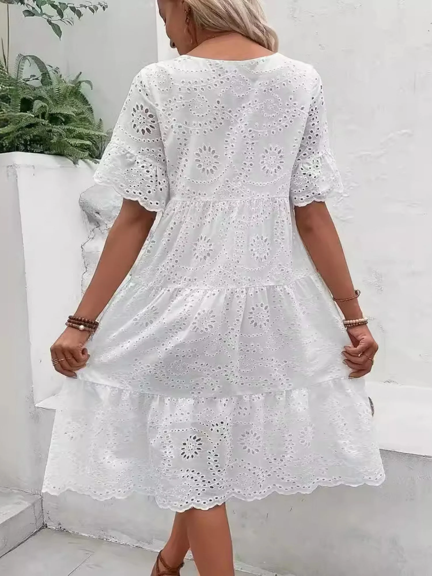 Hollow Out Embroidered Lace Crew Neck Short Sleeve Mini&Short Dresses - Image 2