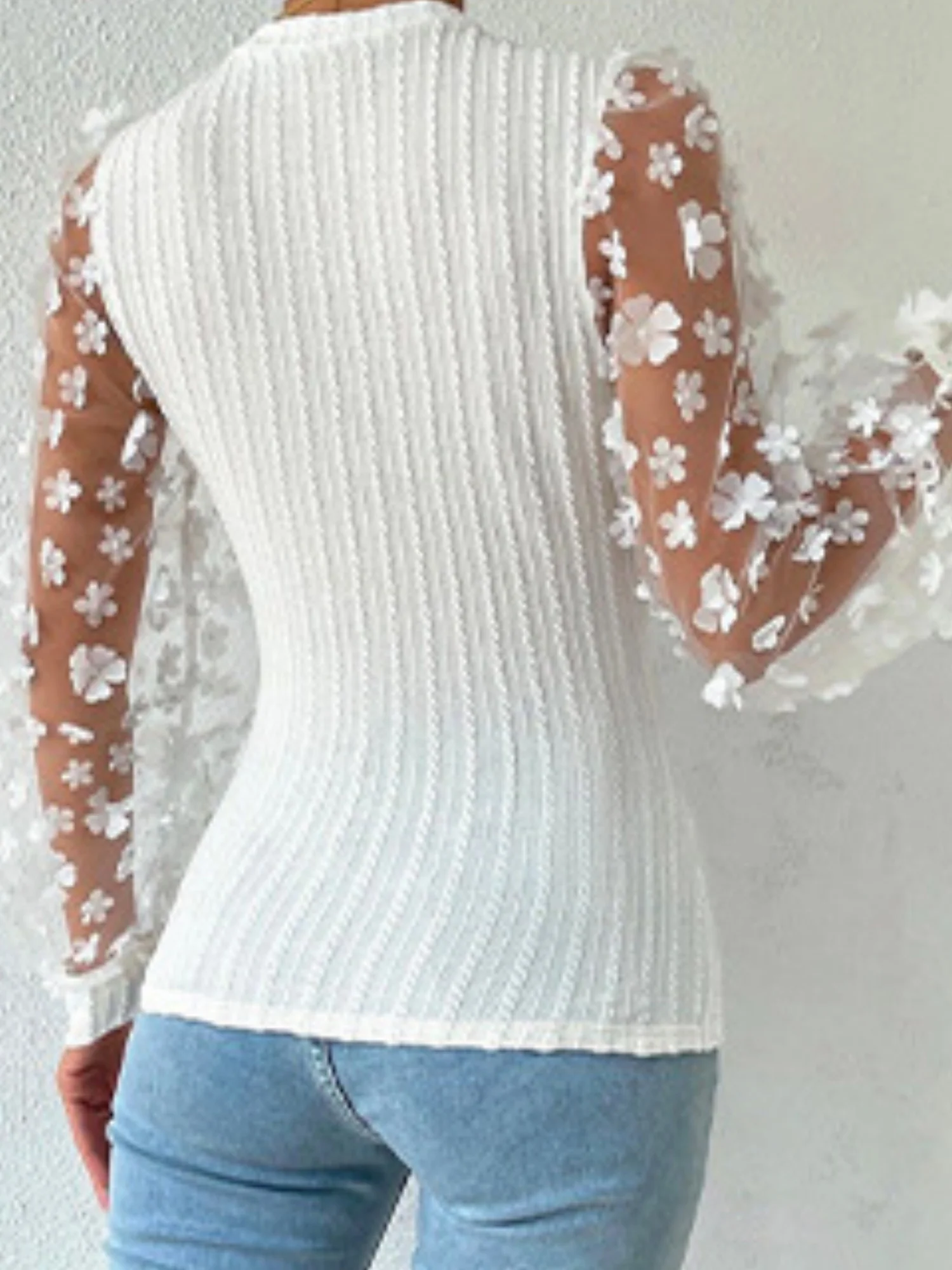 Flowers Mesh See-through Patchwork Lantern Sleeves Sweet T-shirts - Image 3