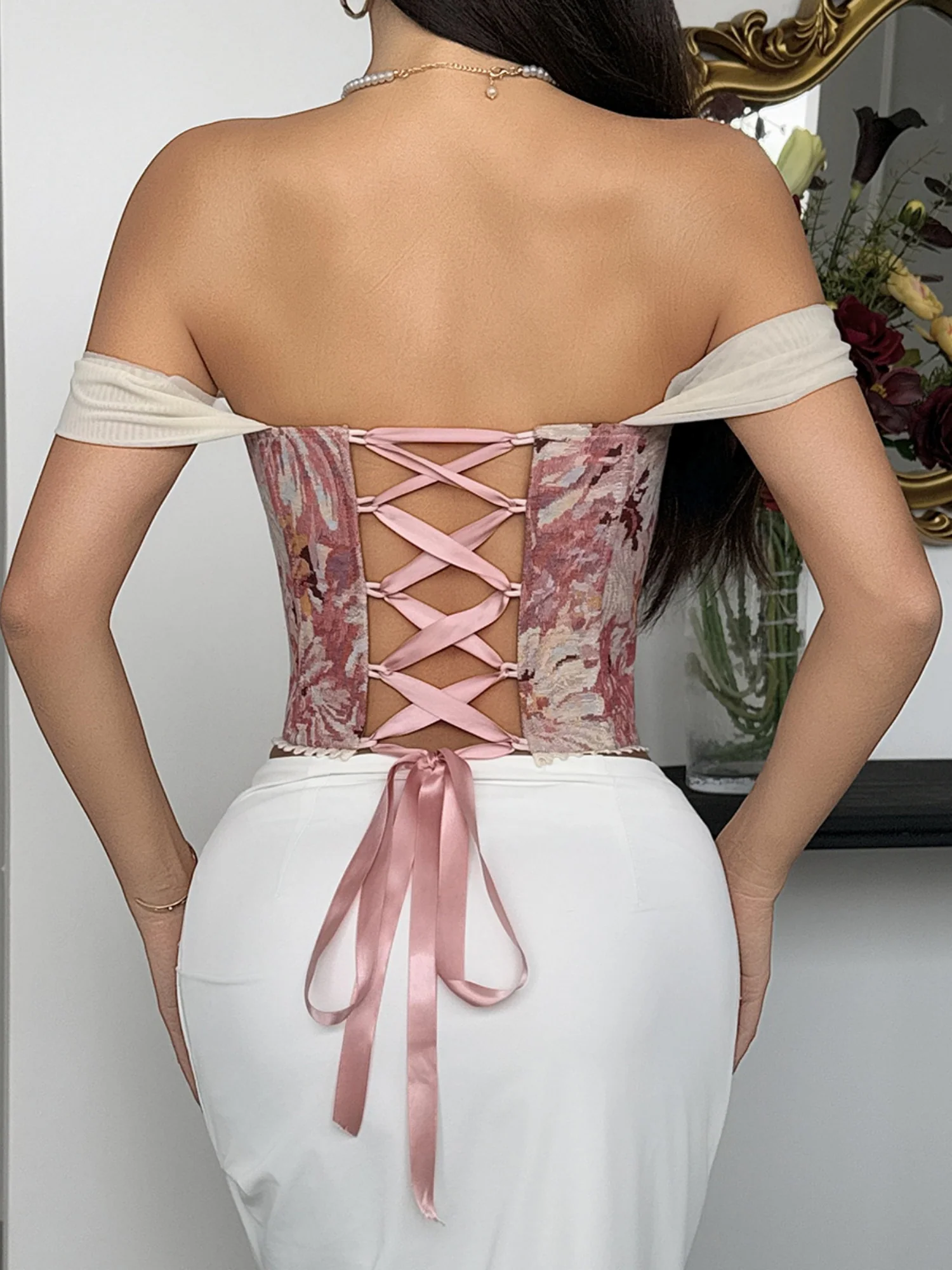 Jacquard Strapless Lace Tethered Fish Bones Strapless Bra - Image 10