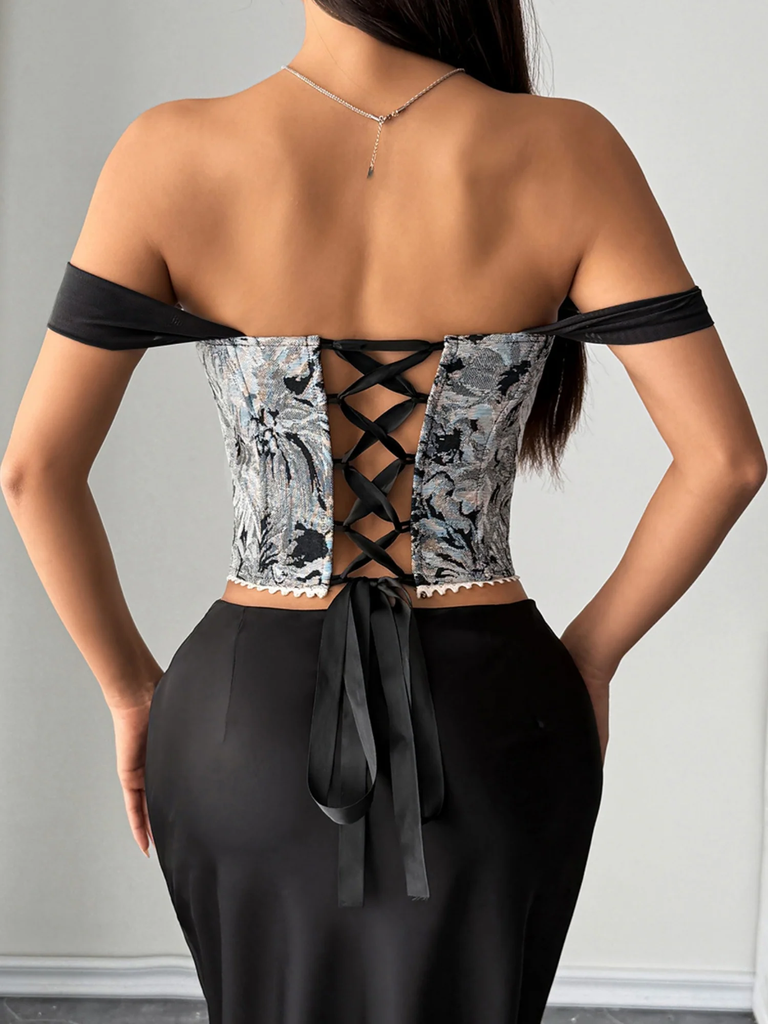Jacquard Strapless Lace Tethered Fish Bones Strapless Bra - Image 6
