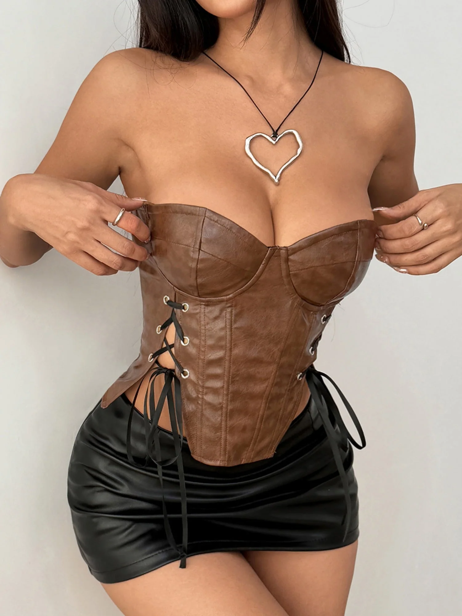 PU Leather Waist-cinching Strapless Top Fishbone Breastband Camis - Image 4