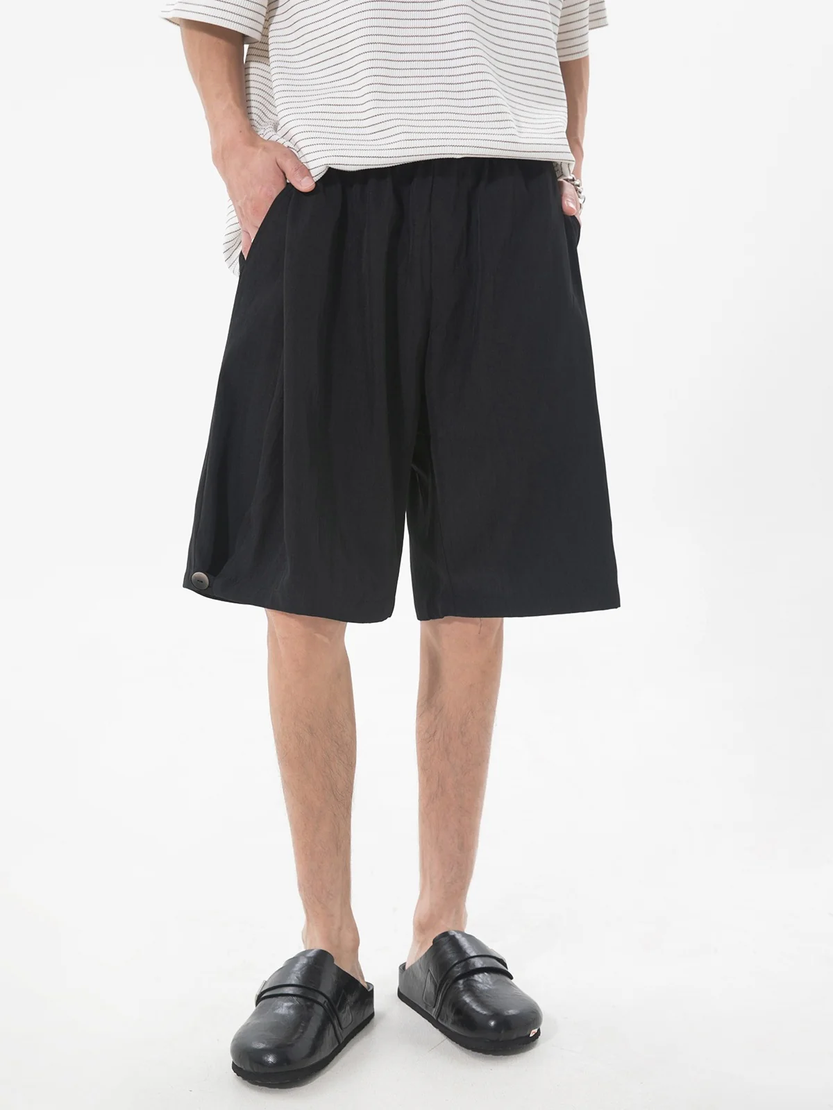 Slight Wrinkles Gathering Straight-fit Five Points Dress Pants Shorts - Image 9