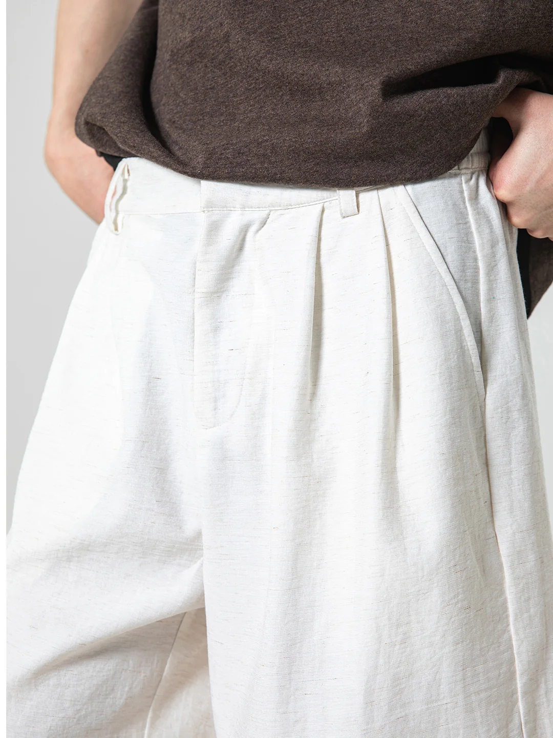 Straight-fit Five Points Lightweight Breathable Flax Shorts - Image 2