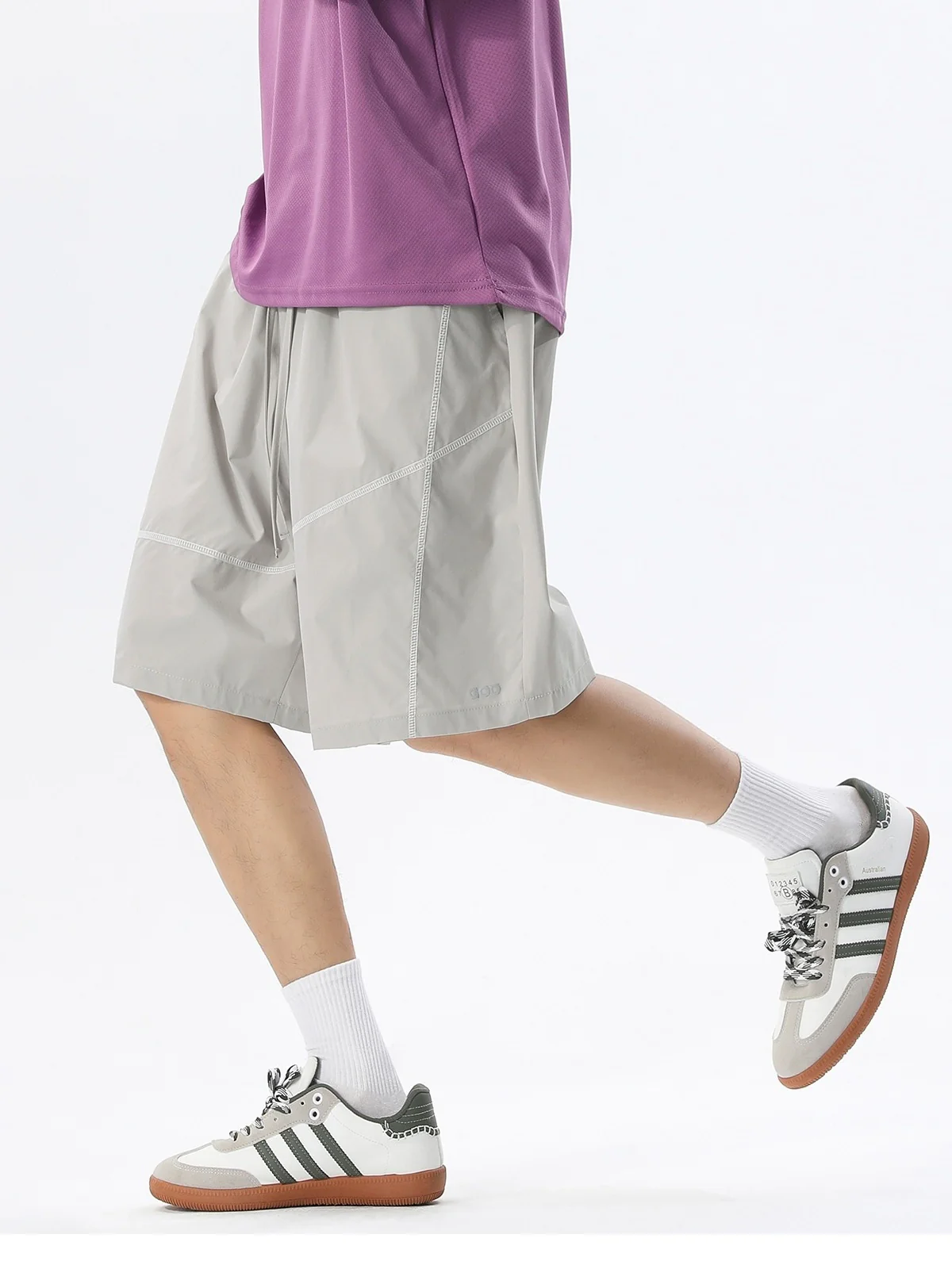 Water-repellent Reflective Color-blocked Lightweight Breathable Five Points Shorts - Image 3