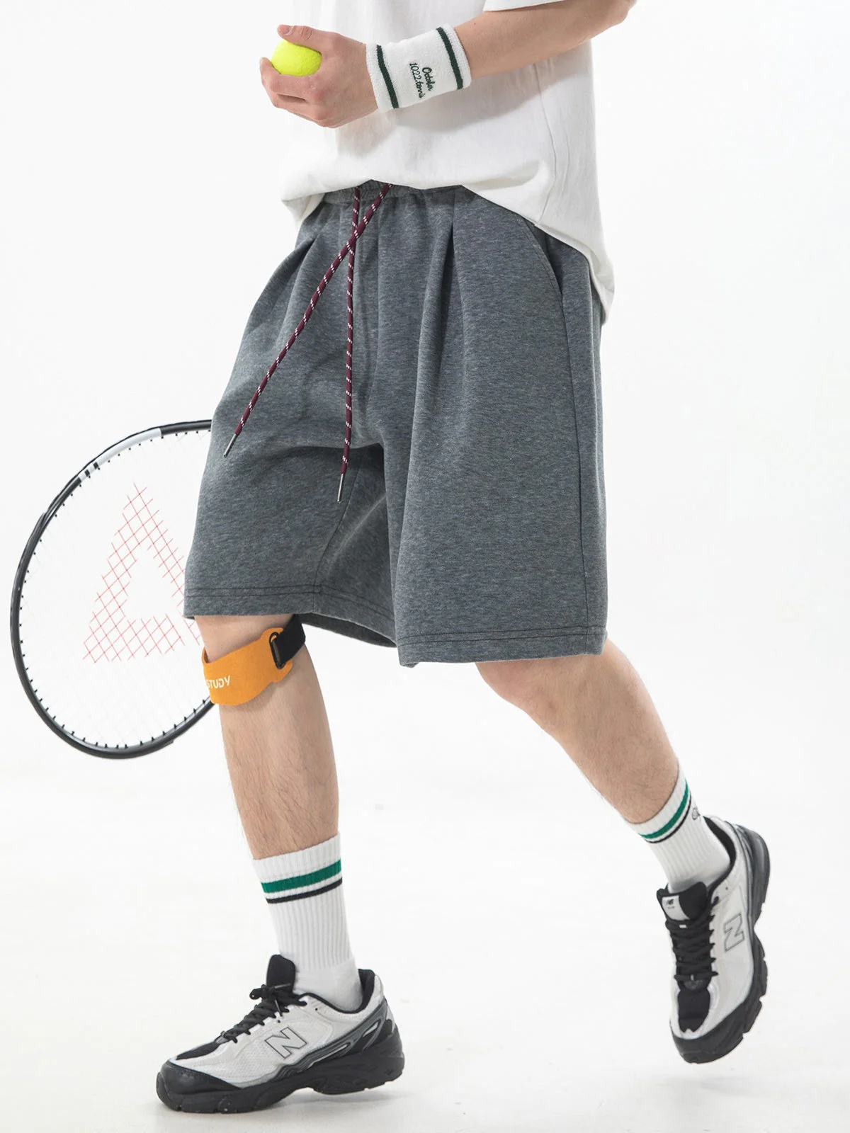 Color-blocked Waist Rope Five Points Shorts - Image 3