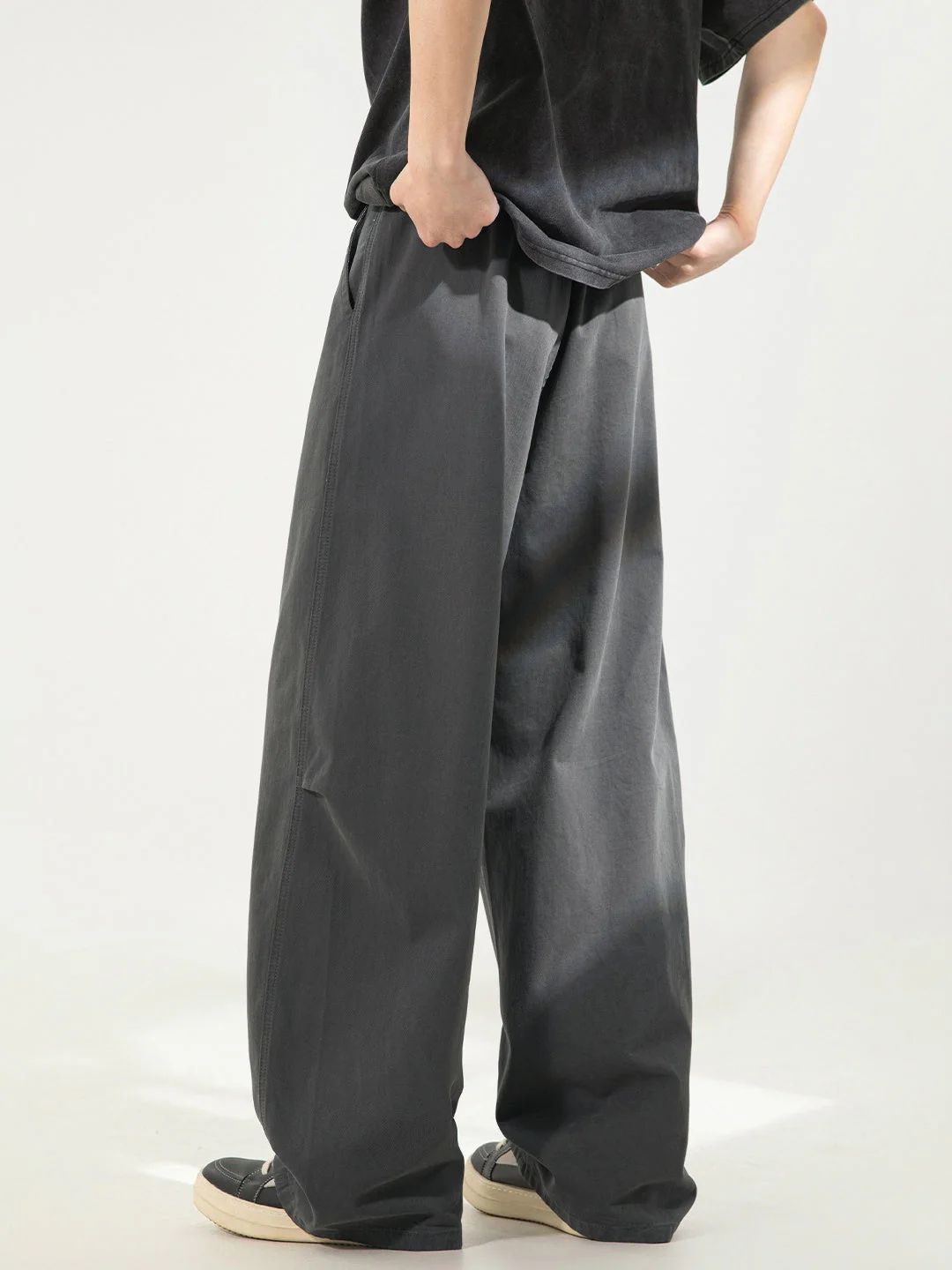 Segmentation Gathering Pants - Image 2