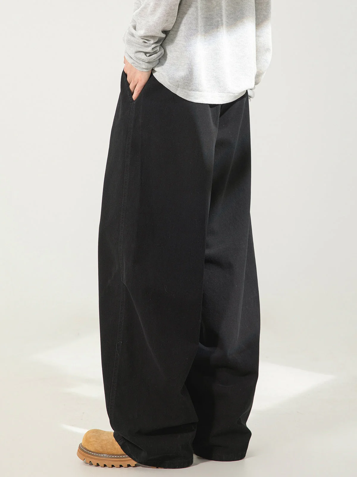 Segmentation Gathering Pants - Image 5