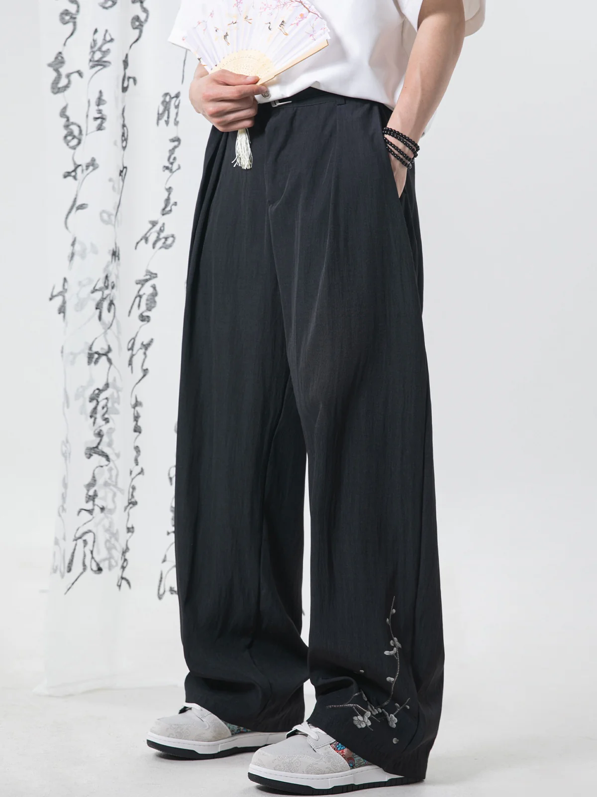 Retro Old Money Style Loose-fit Pants - Image 9