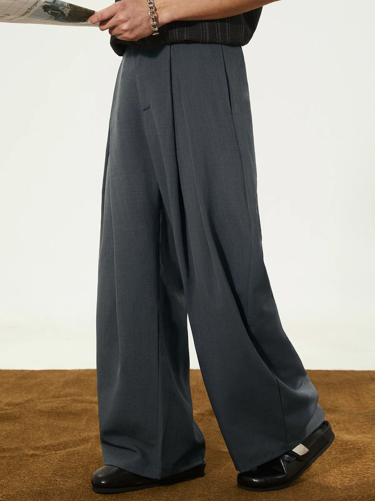 Stereo Gathering A Wide-leg Dress Pants Pants - Image 6