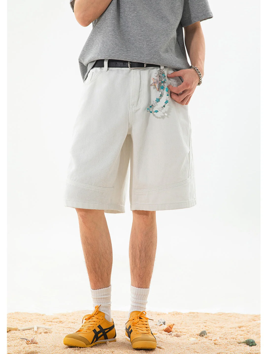 Loose-fit Water-washed Distressed Five Points Denim Shorts - Image 4