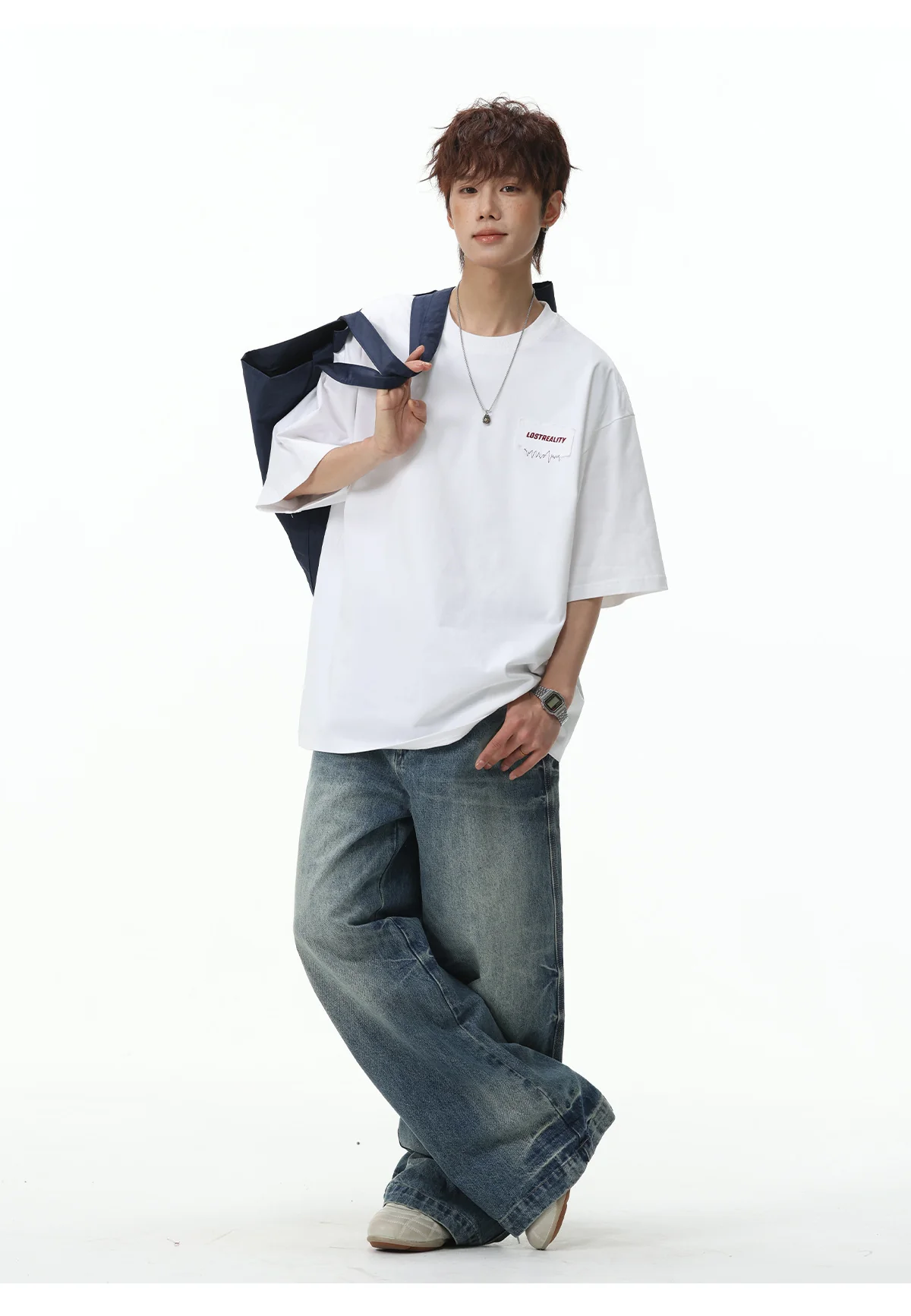 Color-blocked Letter Applique Loose-fit T-shirts - Image 2