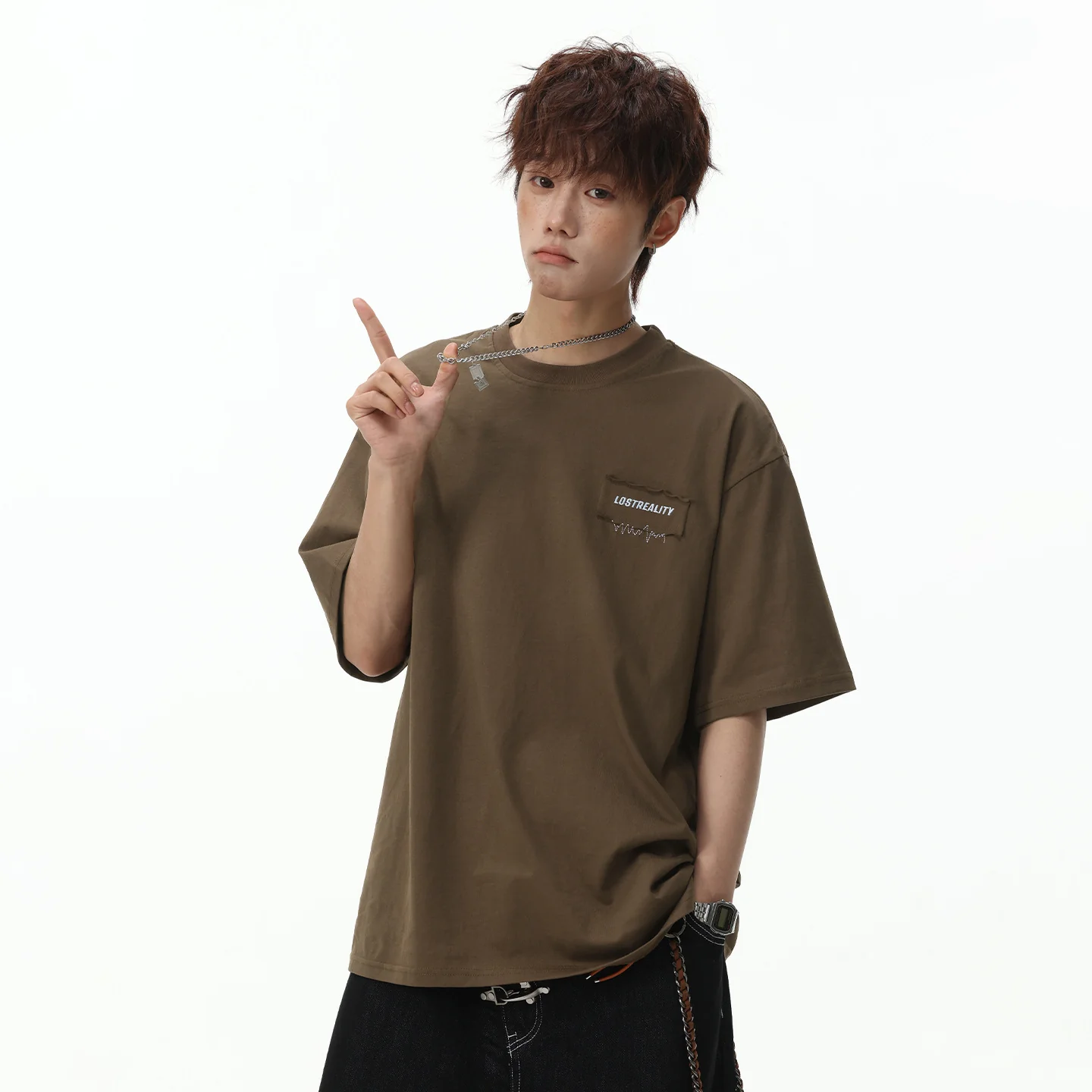 Color-blocked Letter Applique Loose-fit T-shirts - Image 4