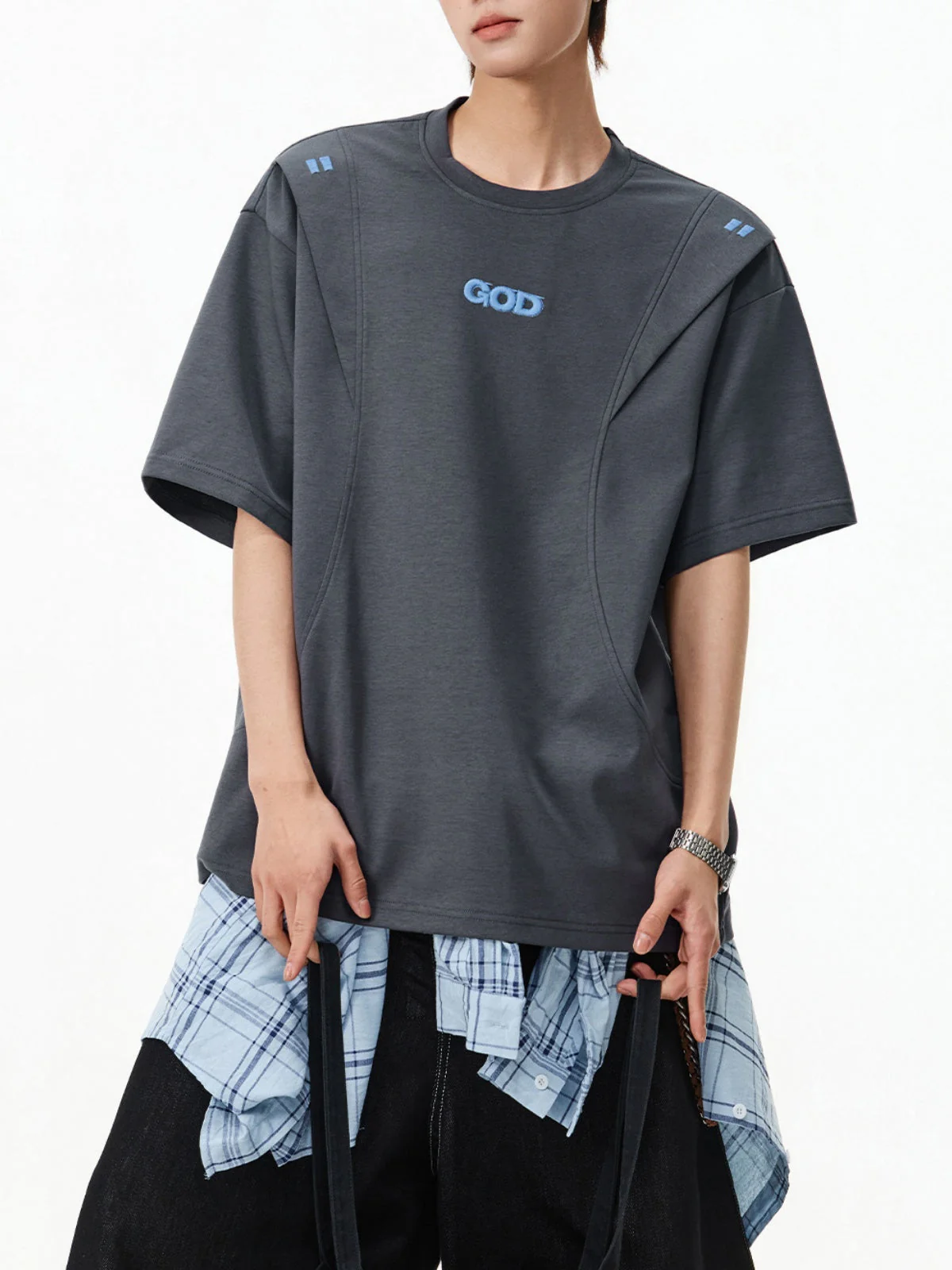 Color-blocked Stereo Embroidery Loose-fit T-shirts - Image 4