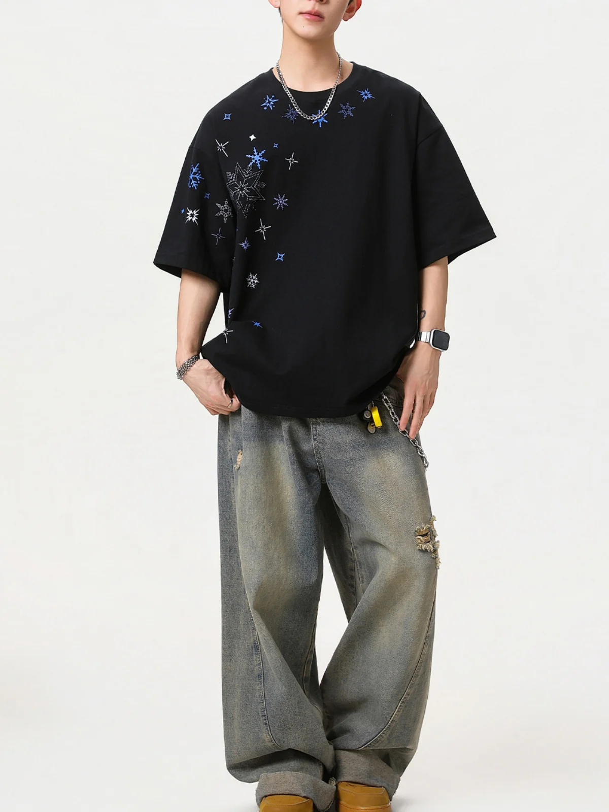 Snowflake Printed Breathable Loose-fit T-shirts - Image 10