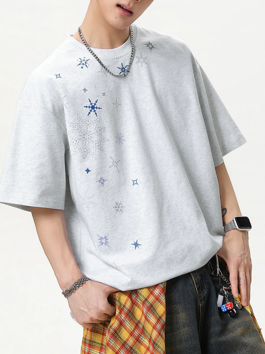 Snowflake Printed Breathable Loose-fit T-shirts - Image 5