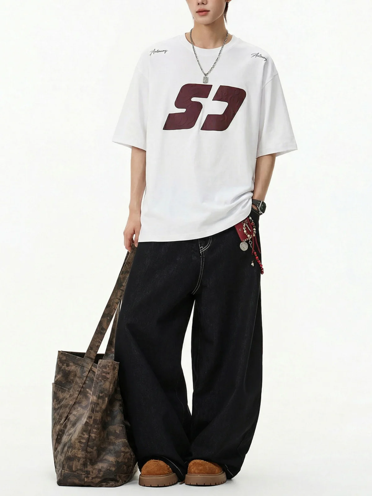 Color-blocked Printed Loose-fit T-shirts - Image 6