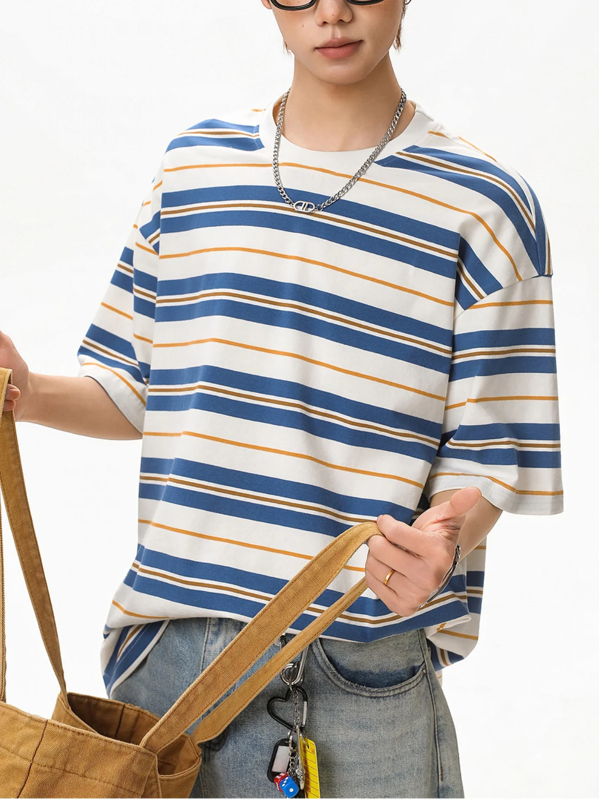 Color-blocked Stripes Loose-fit T-shirts - Image 4