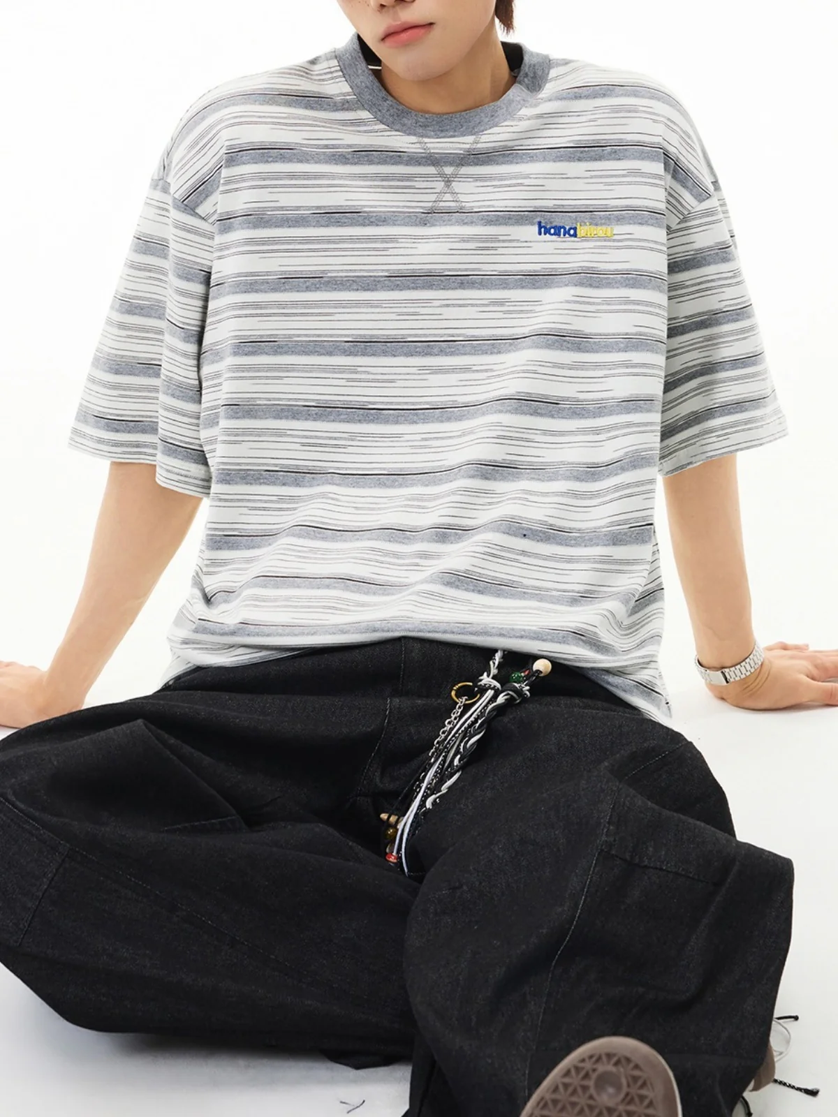 Color-blocked Stripes Letter Applique T-shirts - Image 6