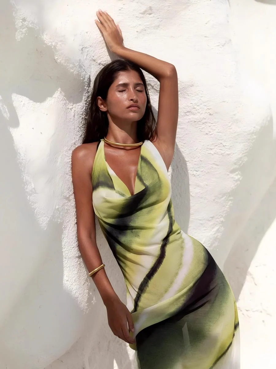 Gradient Print V-neck Slim-fit Bodycon Backless Long Dress - Image 2