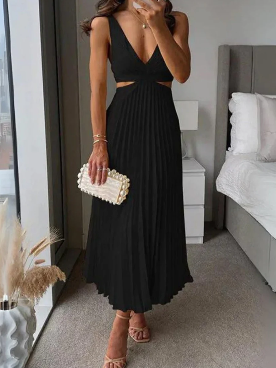 V-neck Sleeveless Open Back Pleated Long Dress - Image 4